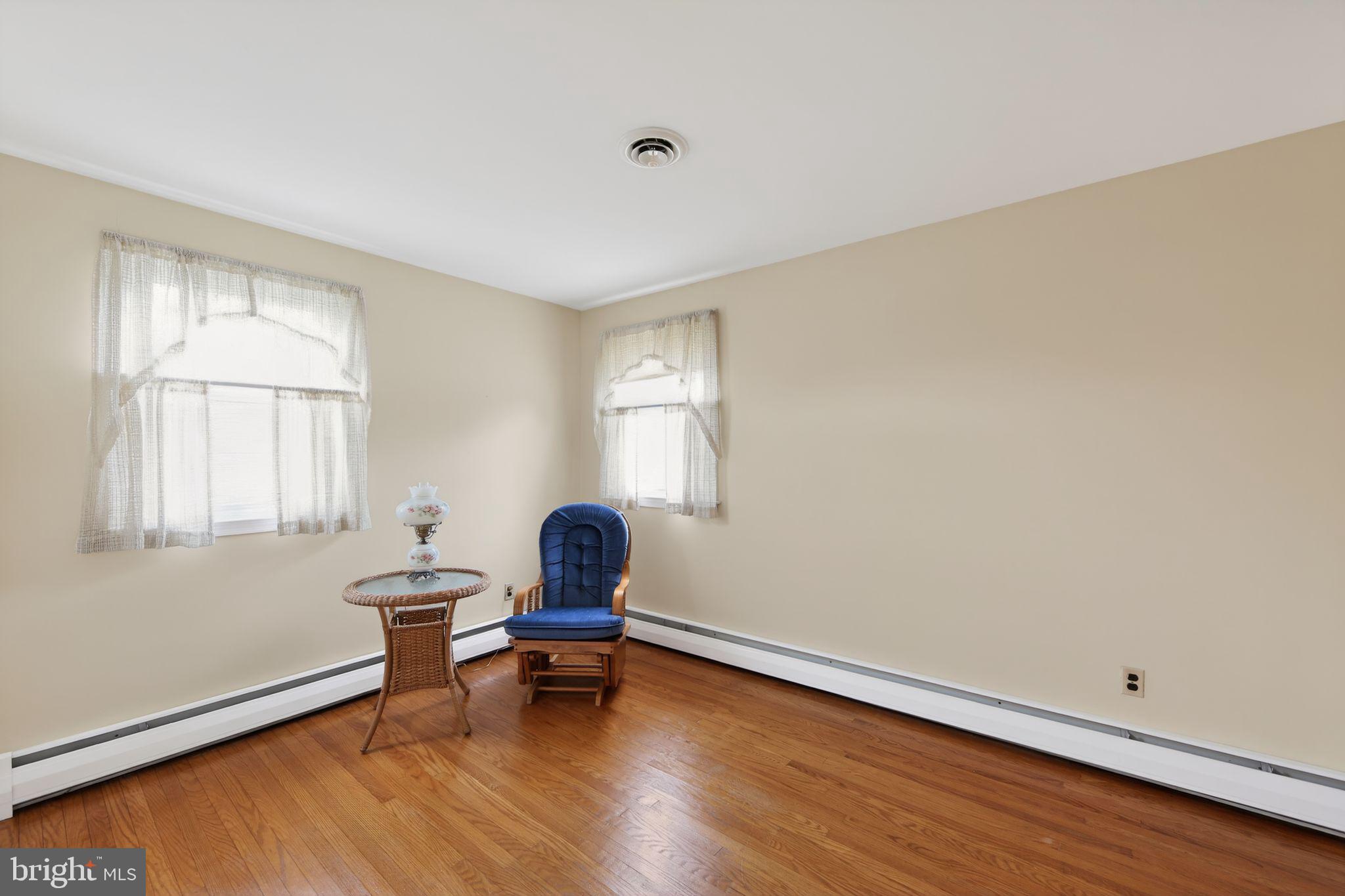 KNOLLWOOD - Residential
