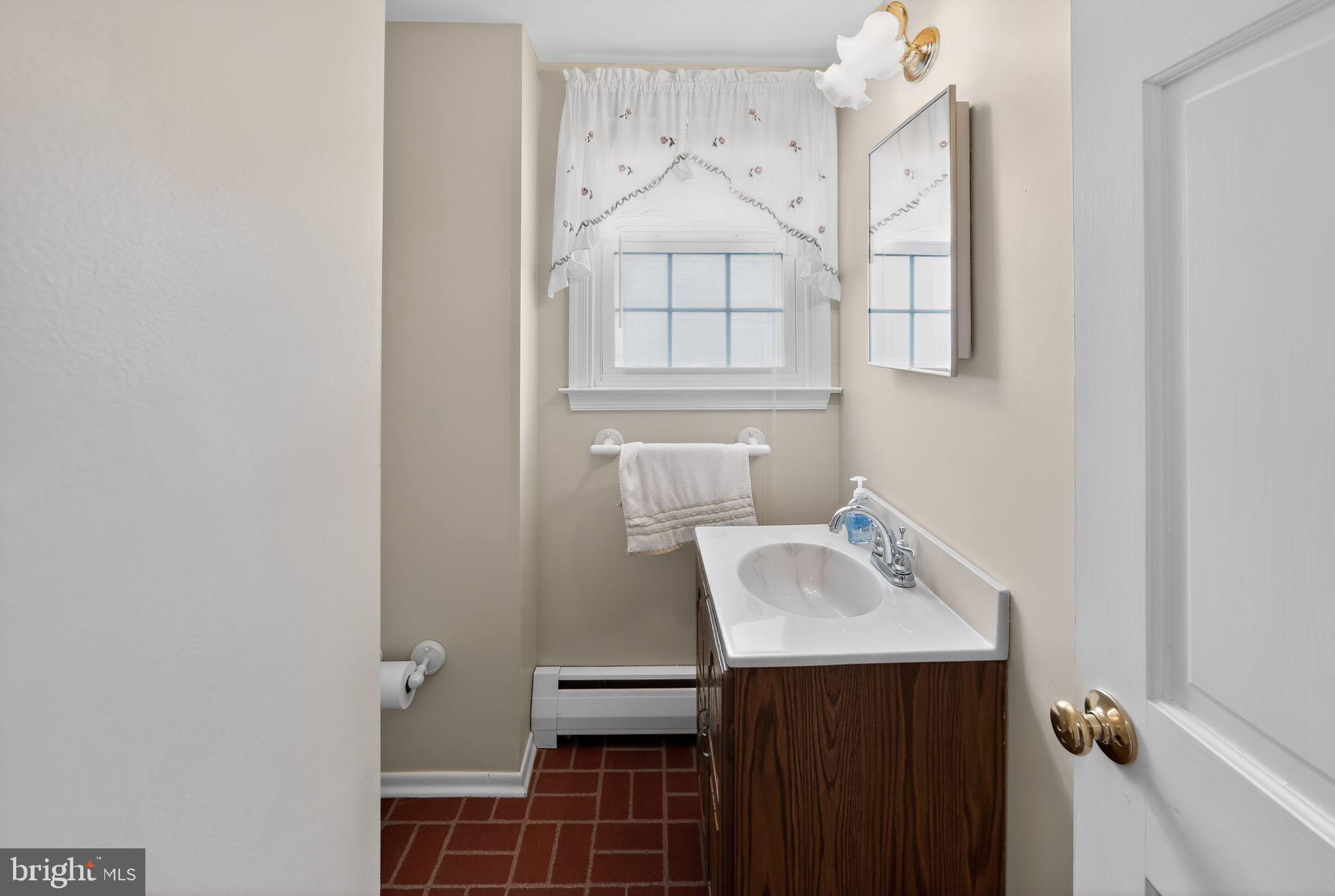 KNOLLWOOD - Residential
