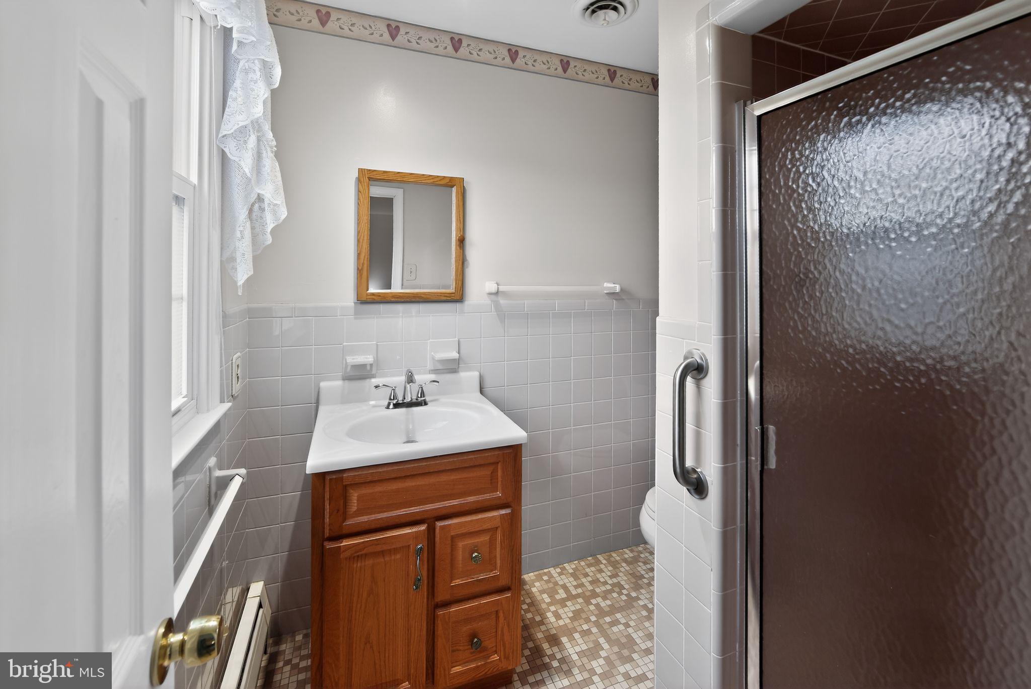 KNOLLWOOD - Residential
