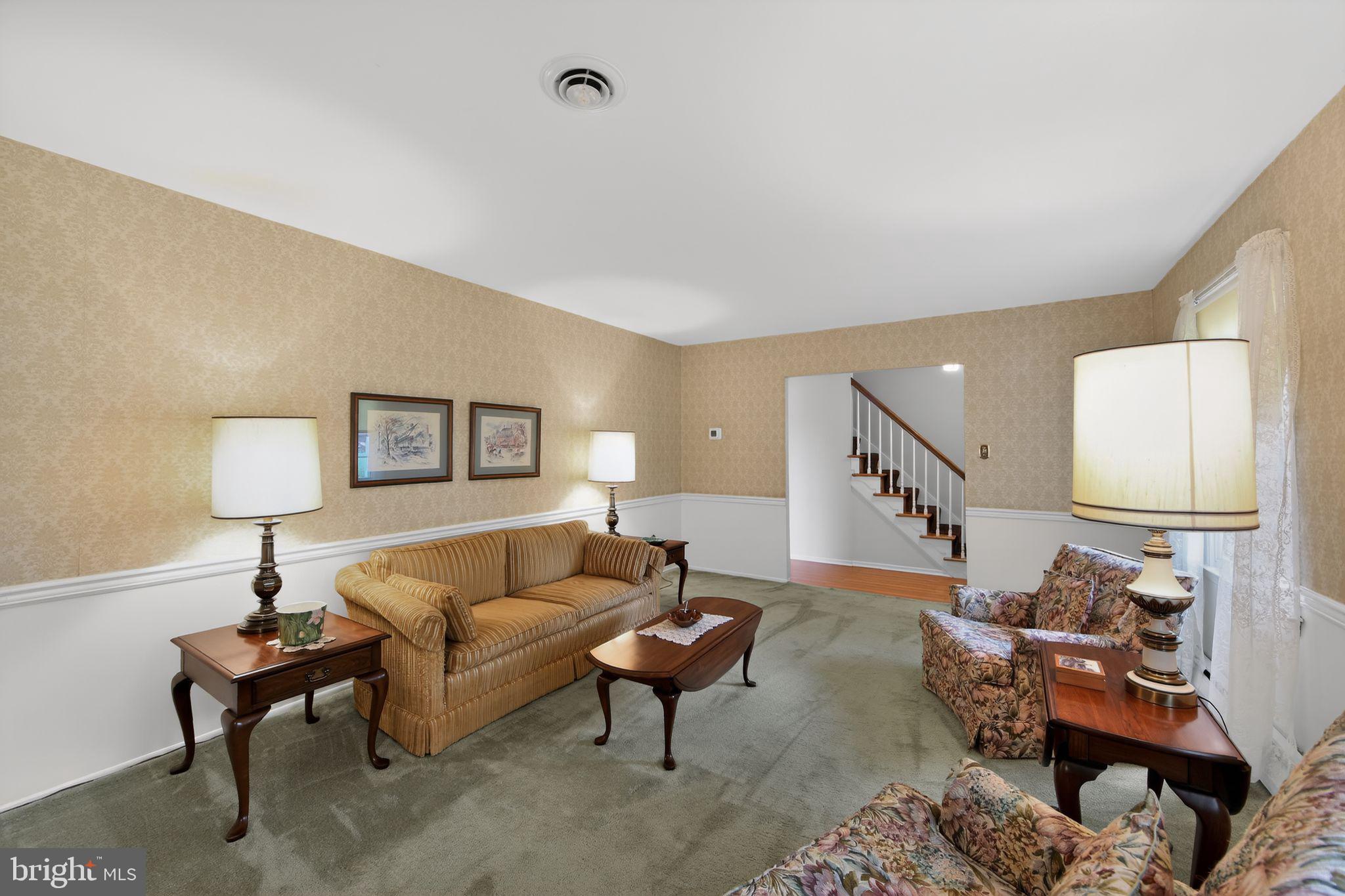 KNOLLWOOD - Residential
