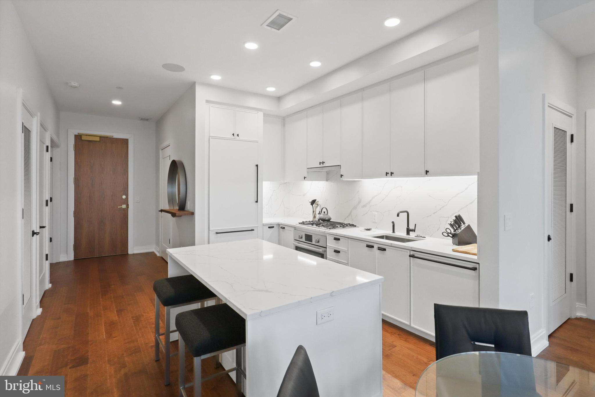 1111 PENNSYLVANIA AVENUE SE 304