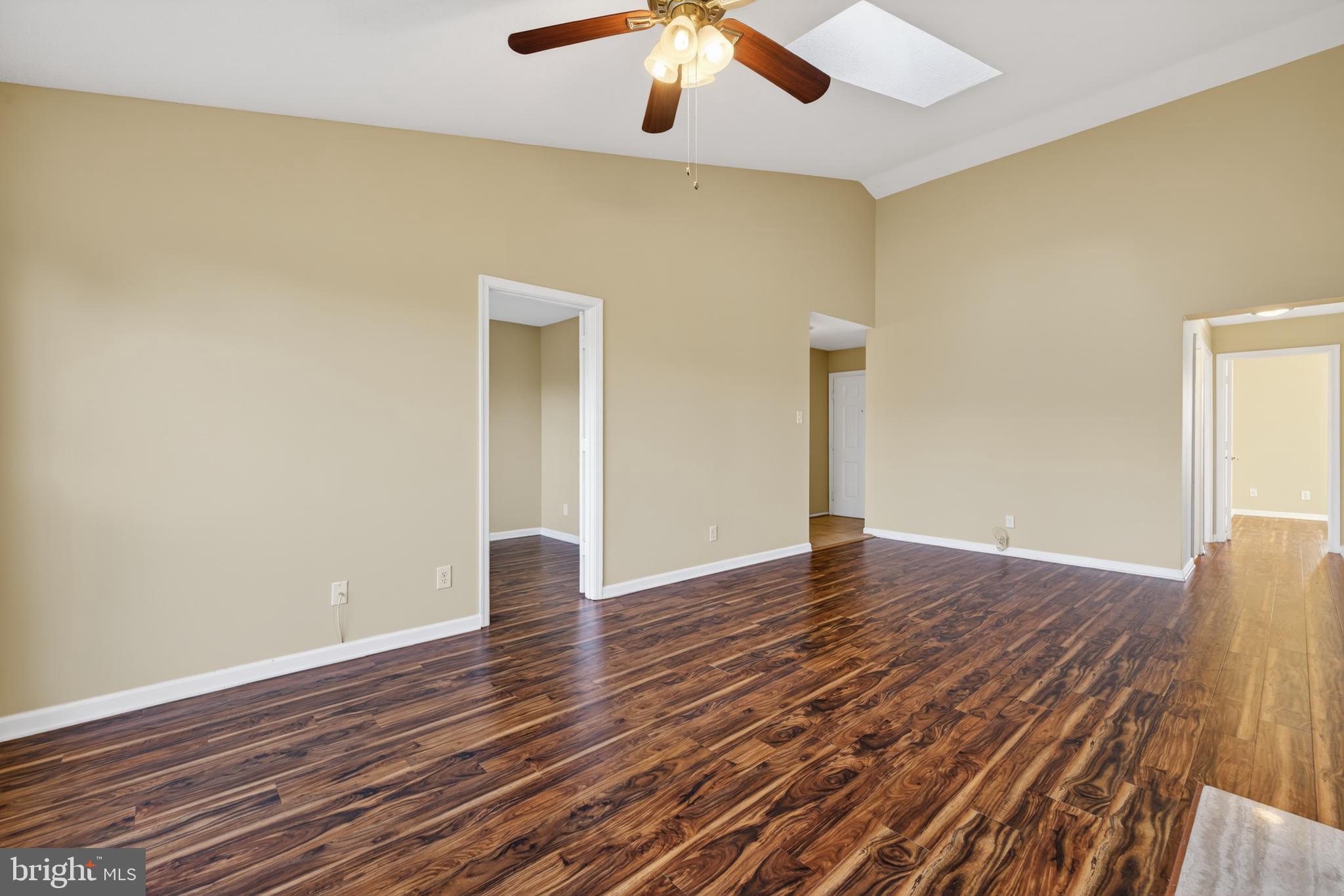 FOX CHASE - Residential