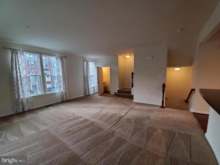 ADAMS CROSSING - Residential Lease