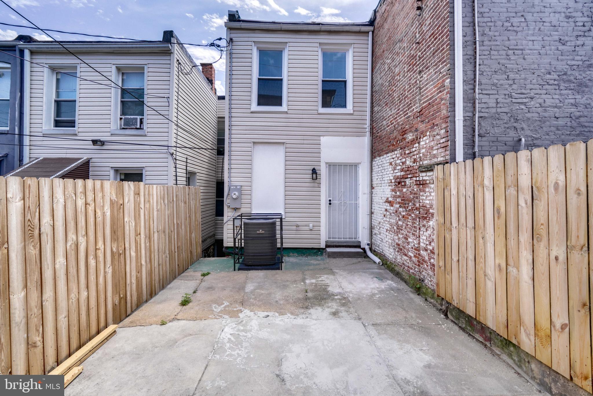 GWYNN FALLS - Residential