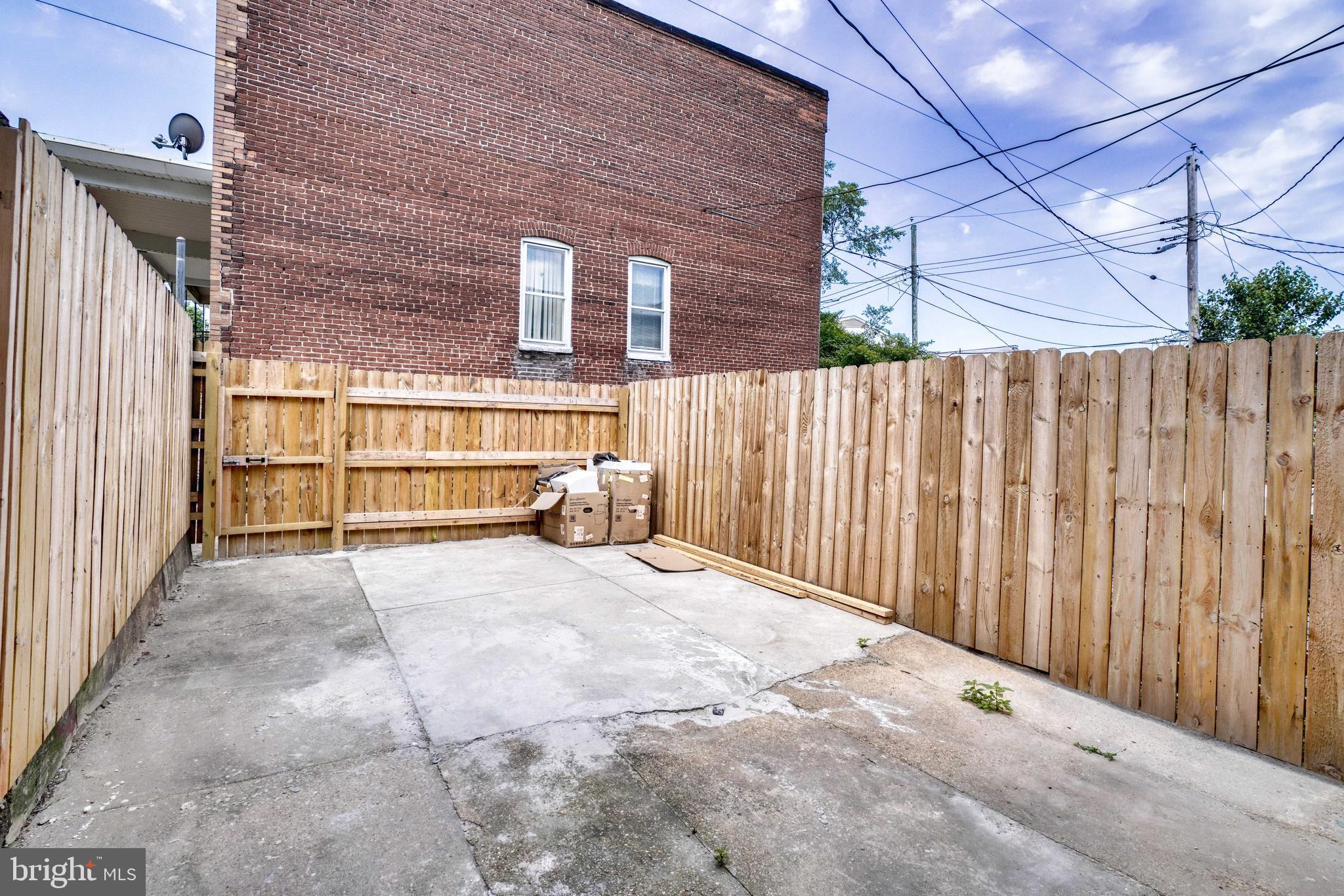 GWYNN FALLS - Residential