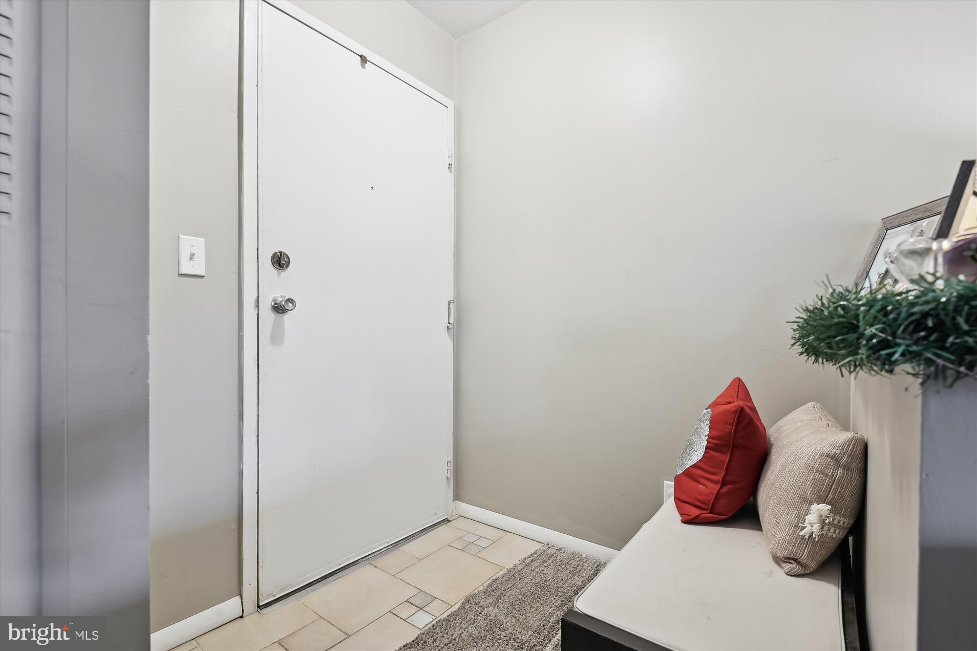 HICKORY HILLS CONDOMINIUMS - Residential