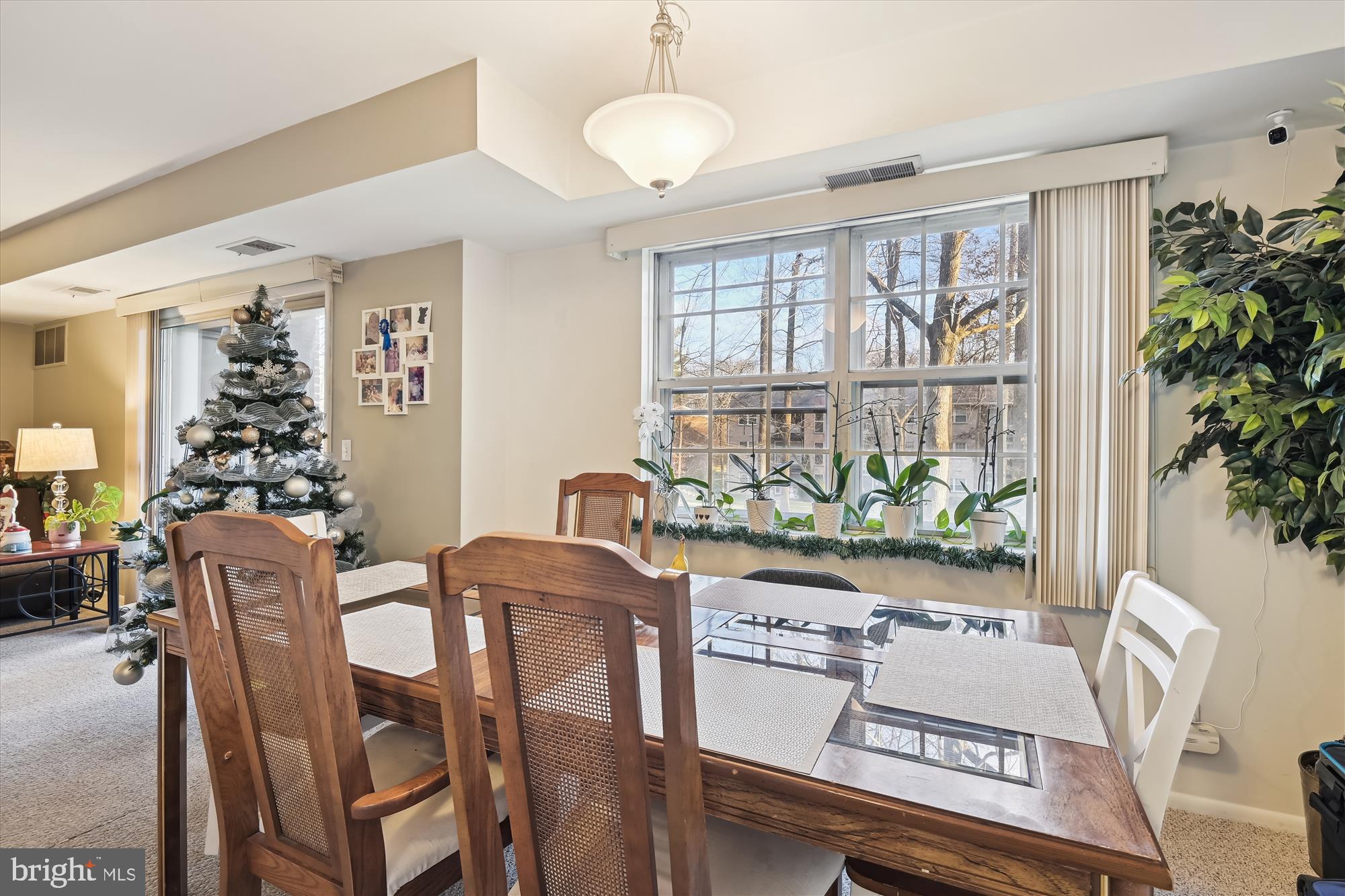 HICKORY HILLS CONDOMINIUMS - Residential