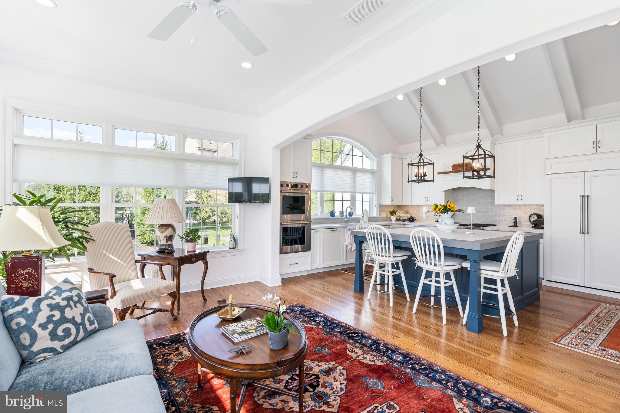 BURROWS RIDGE - Residential