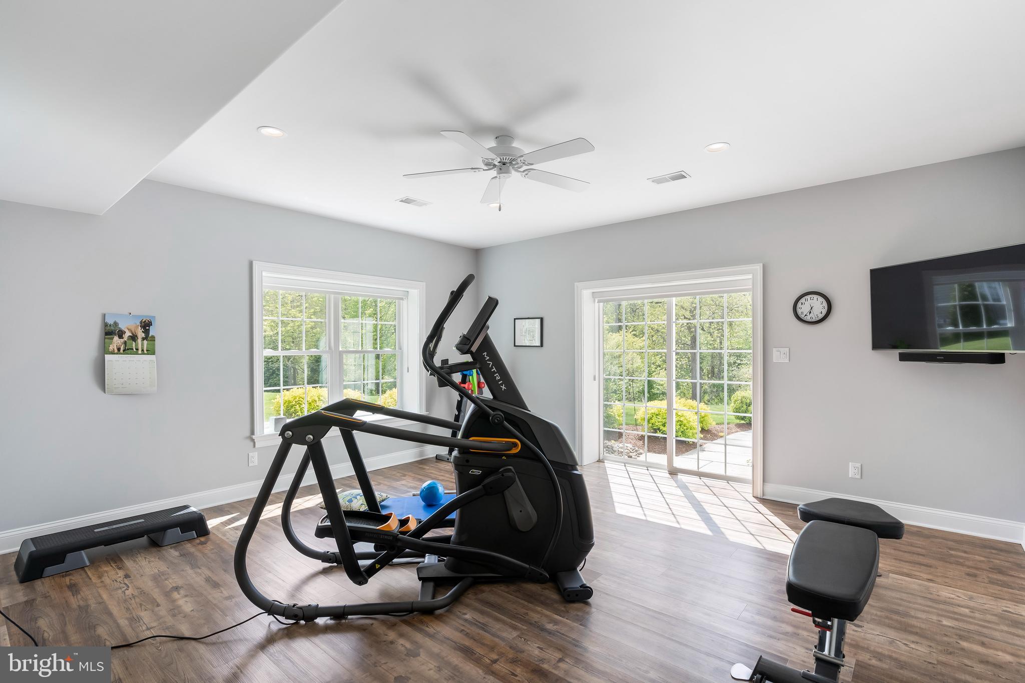 BURROWS RIDGE - Residential