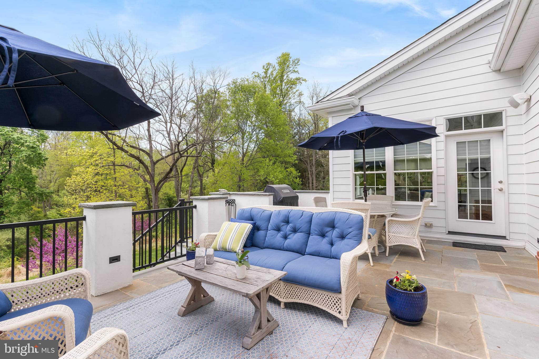 BURROWS RIDGE - Residential