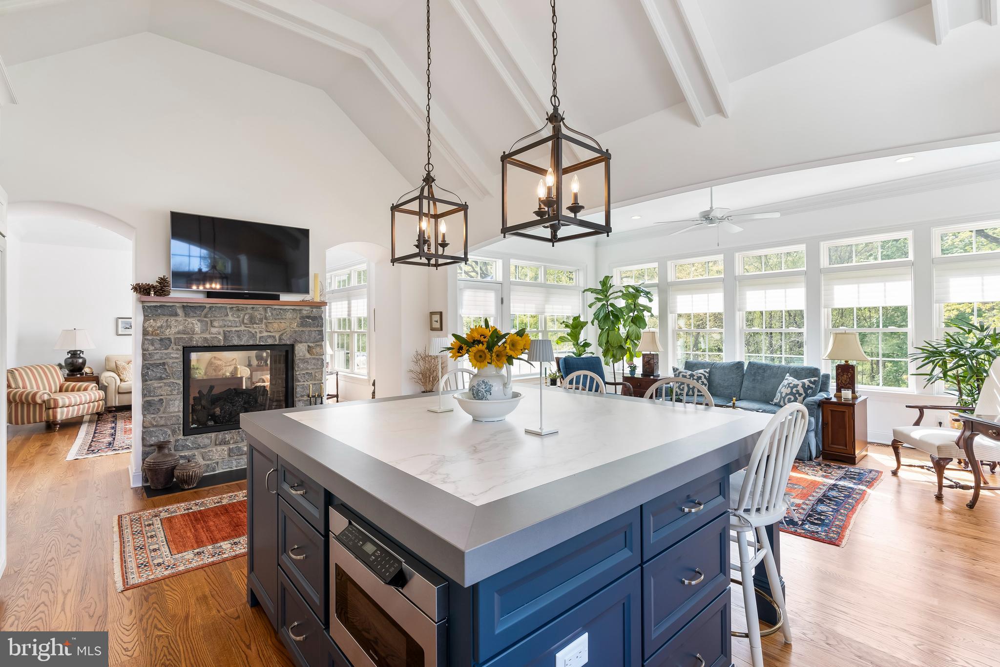 BURROWS RIDGE - Residential