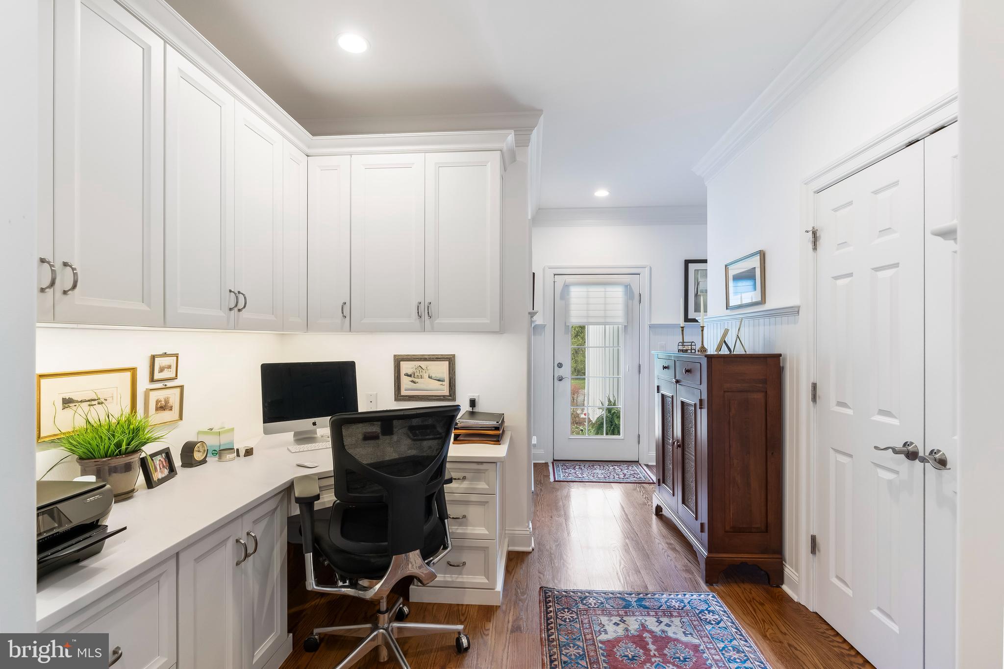 BURROWS RIDGE - Residential