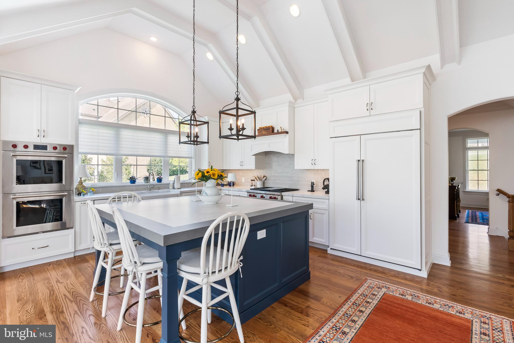 BURROWS RIDGE - Residential