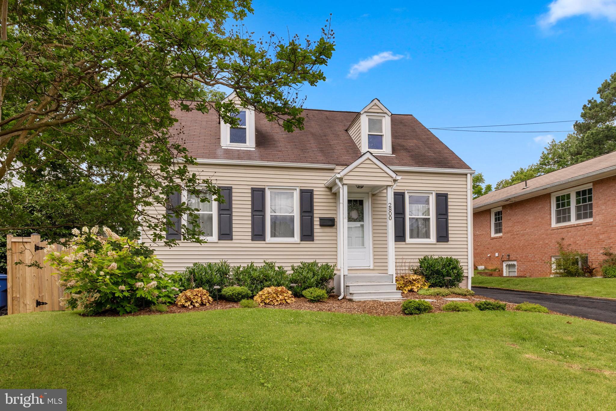 2800 W GEORGE MASON ROAD
