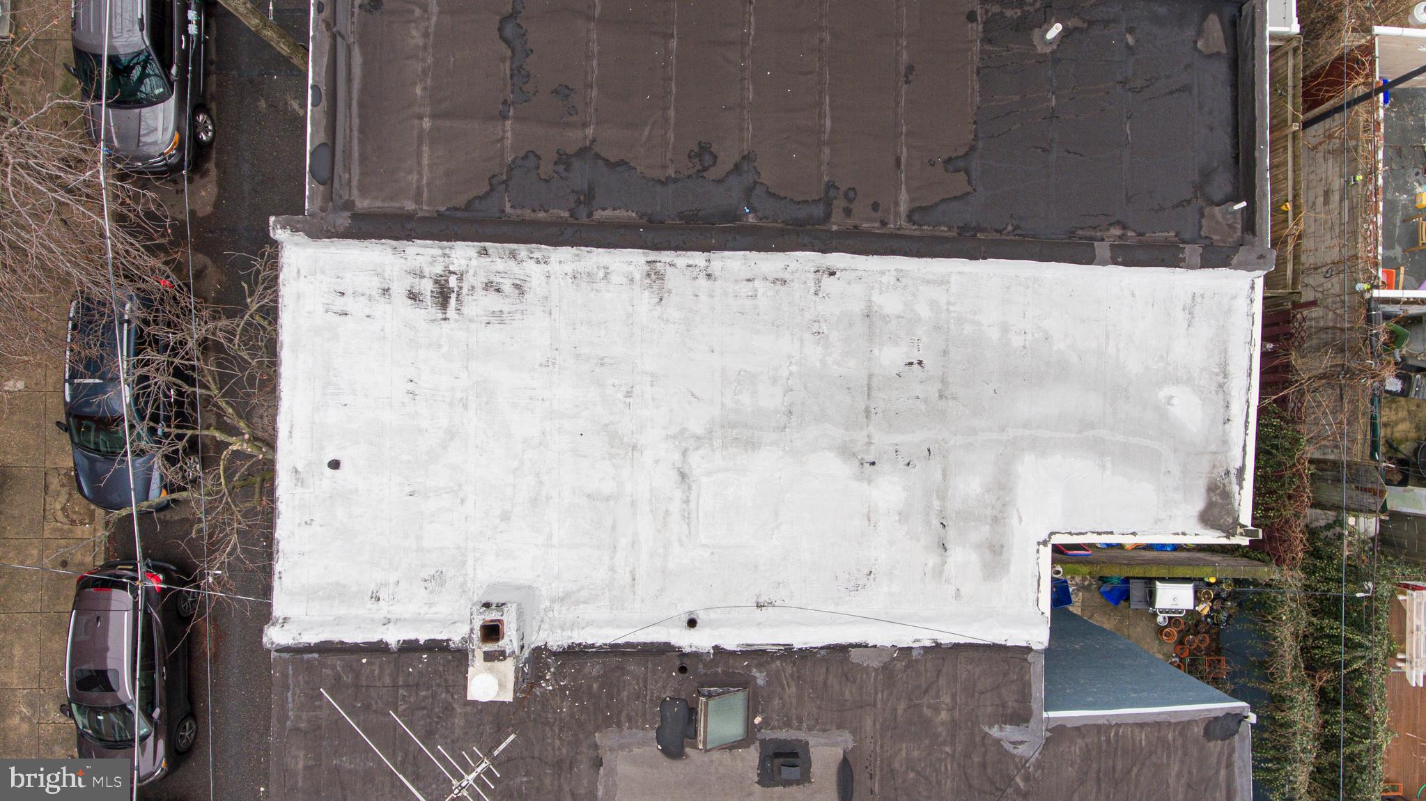 DICKINSON NARROWS - Residential