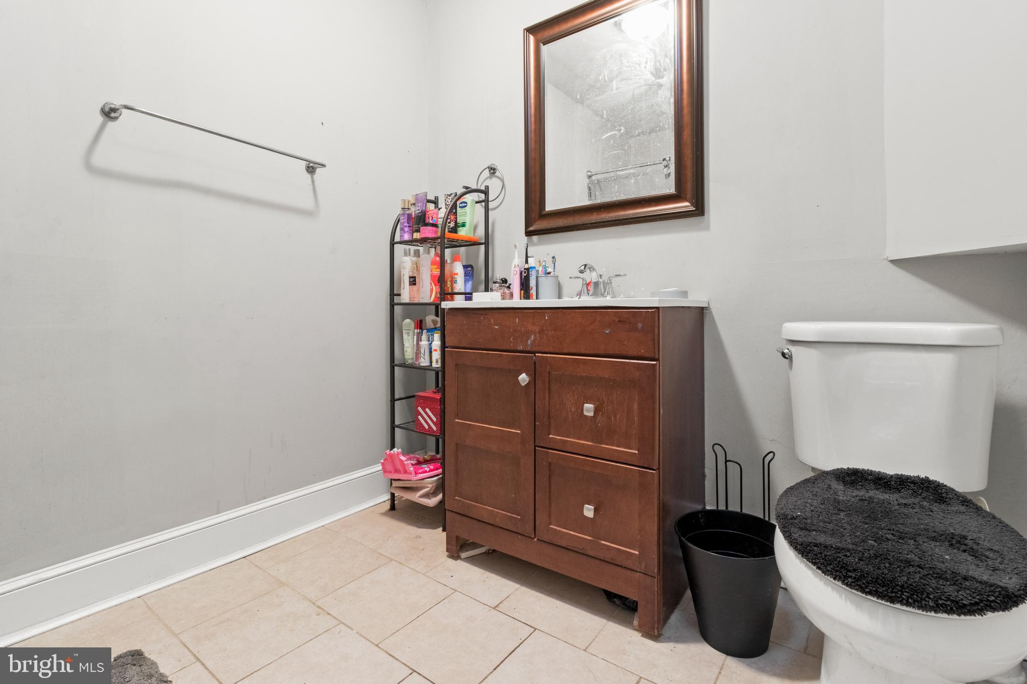 DICKINSON NARROWS - Residential