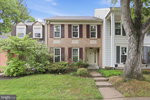 4630 LUXBERRY DRIVE FAIRFAX VA 22032