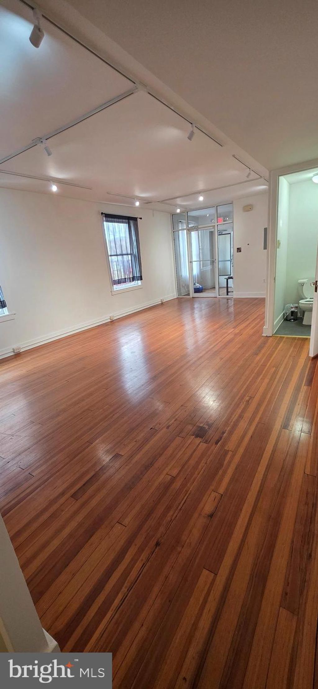 Photo of 104 W Chestnut Street, LANCASTER, PA 17603 (MLS # PALA2081564)