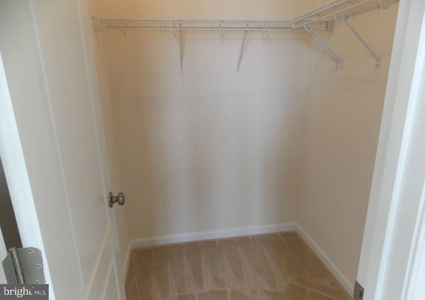 MERCER PARK CONDOMINIUM - Residential Lease