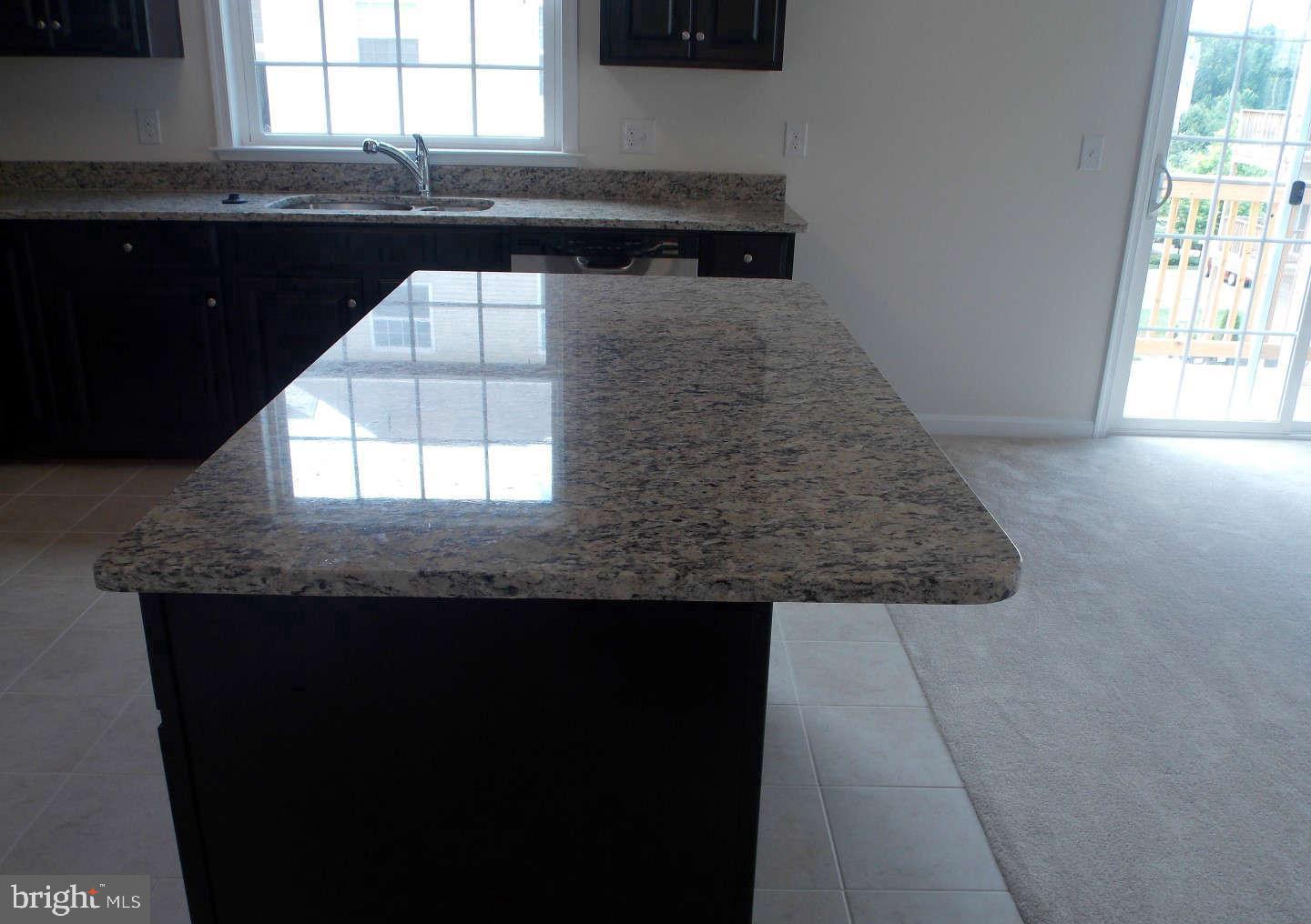 MERCER PARK CONDOMINIUM - Residential Lease