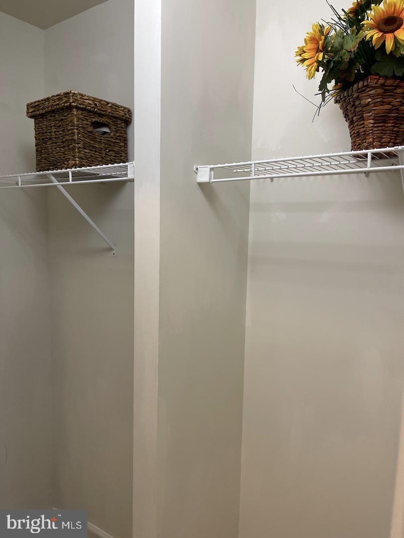 ECLIPSE ON CENTER PARK - Residential Lease