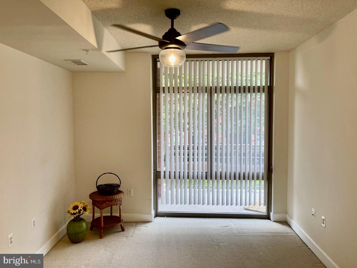 ECLIPSE ON CENTER PARK - Residential Lease