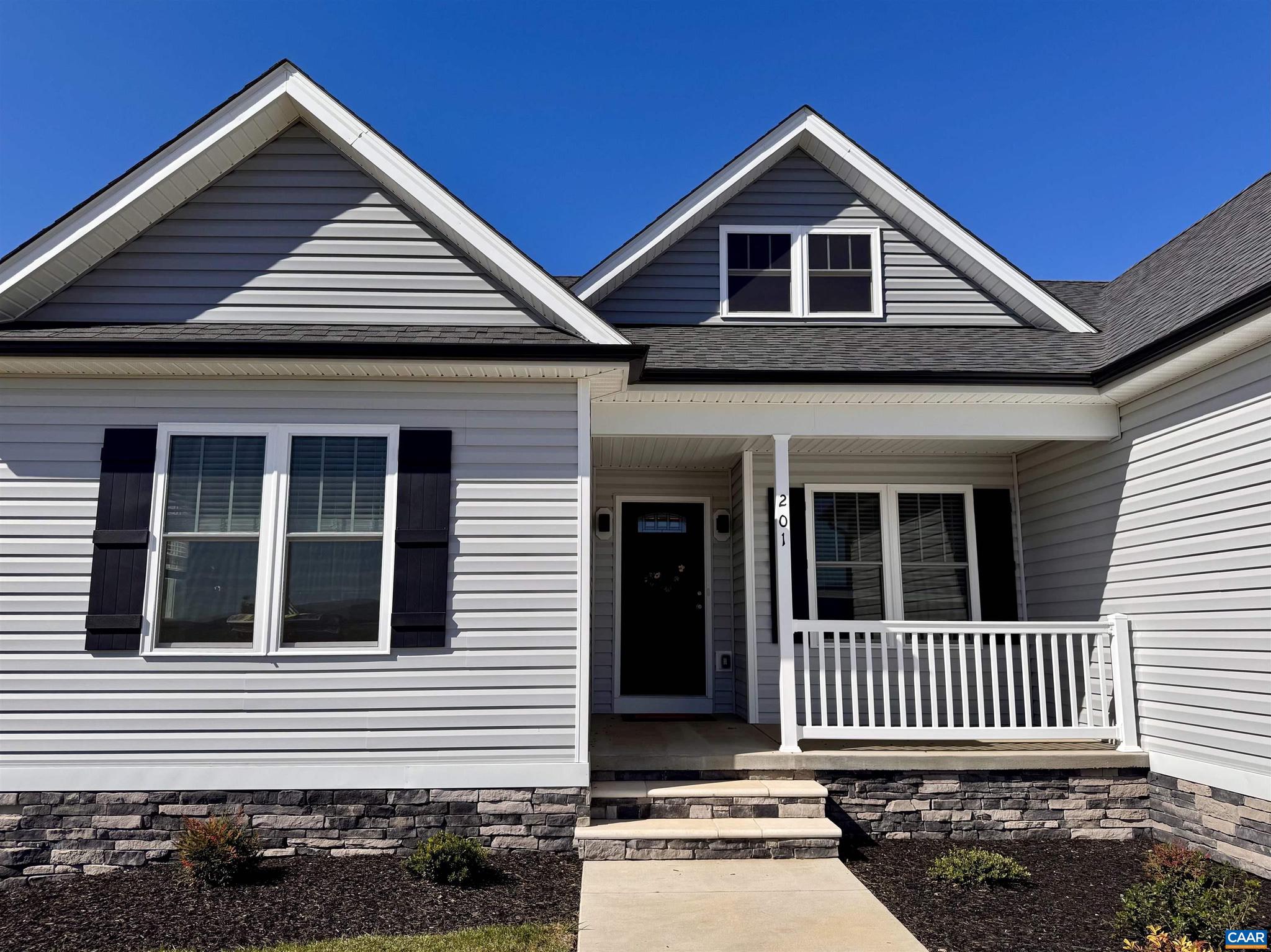 ANA MARIE ESTATES - Residential Lease