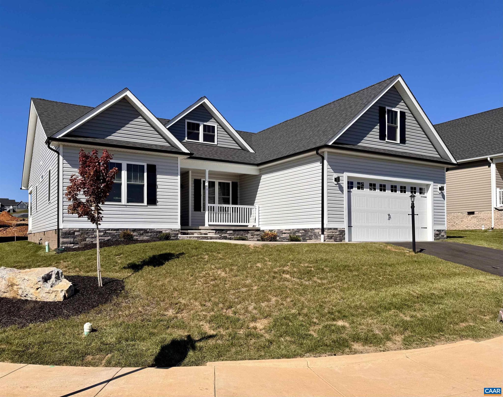 ANA MARIE ESTATES - Residential Lease