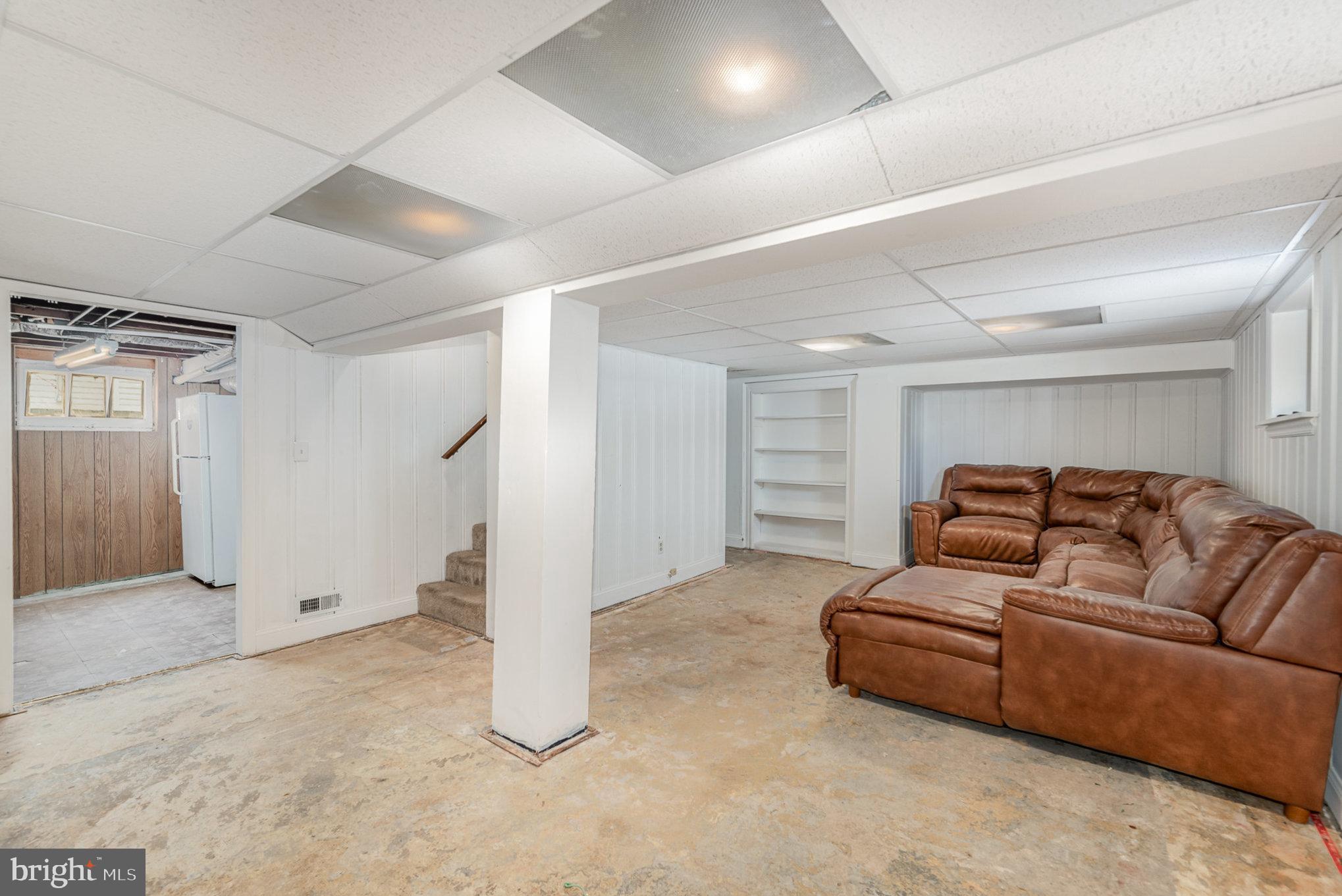 LINWOOD - Residential