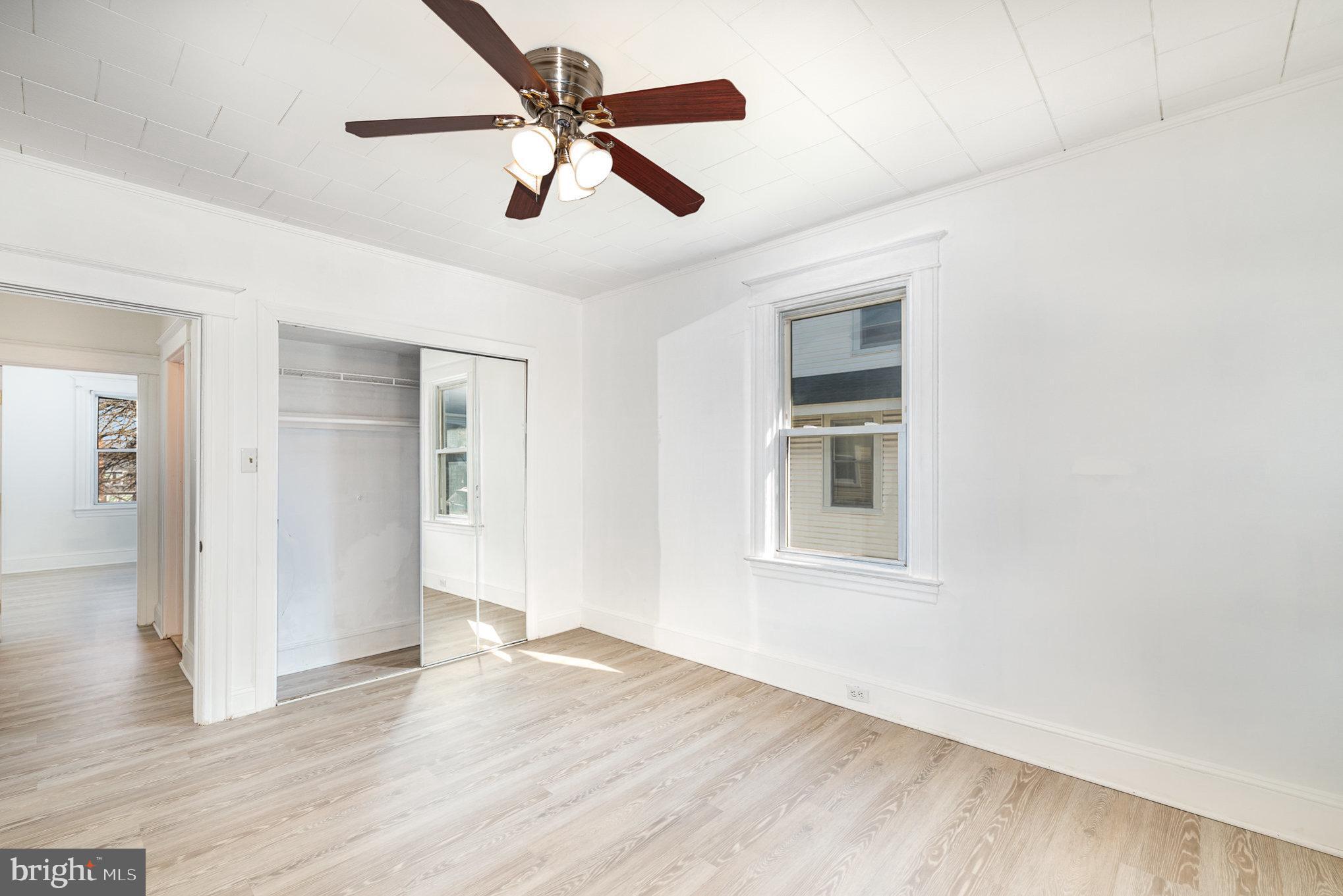 LINWOOD - Residential