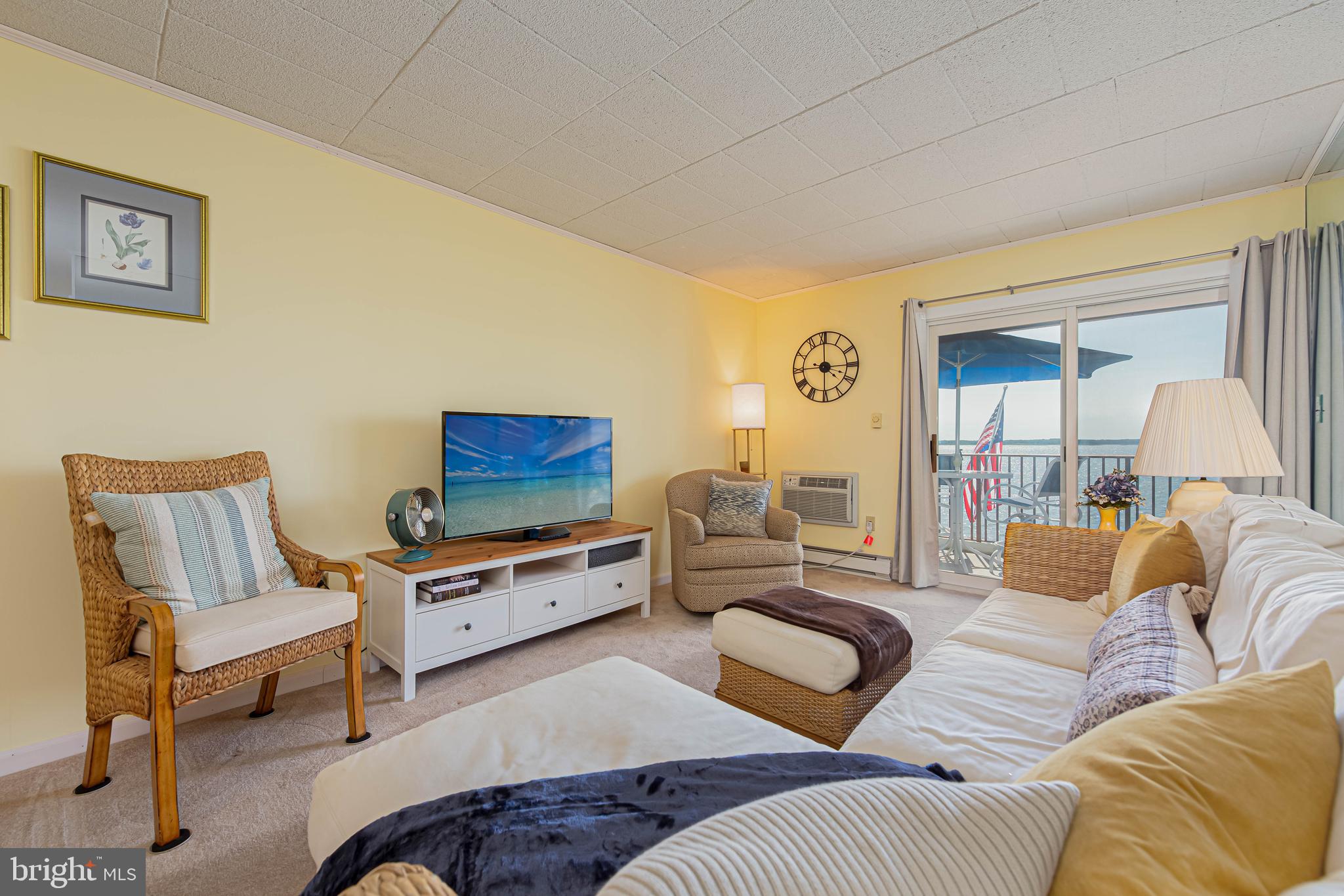 BAYSIDE KEYS - Residential