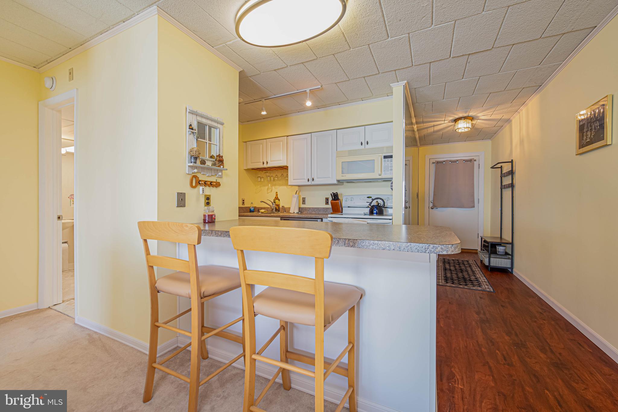 BAYSIDE KEYS - Residential