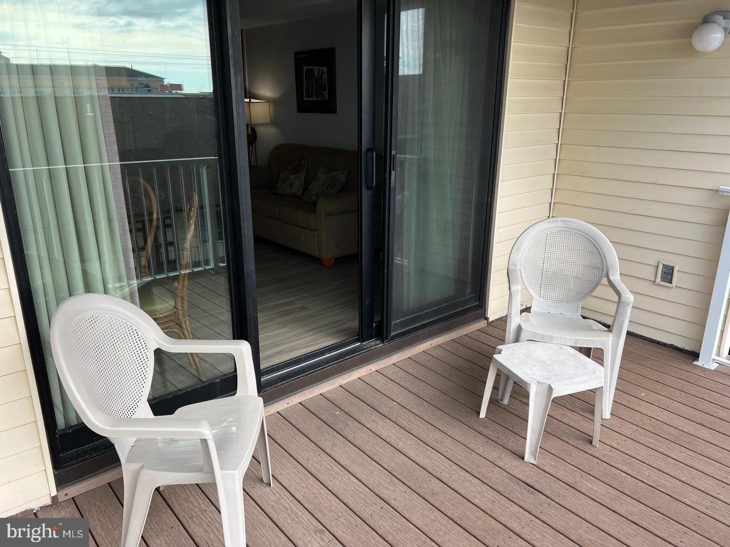 DOWNTOWN OC - Residential