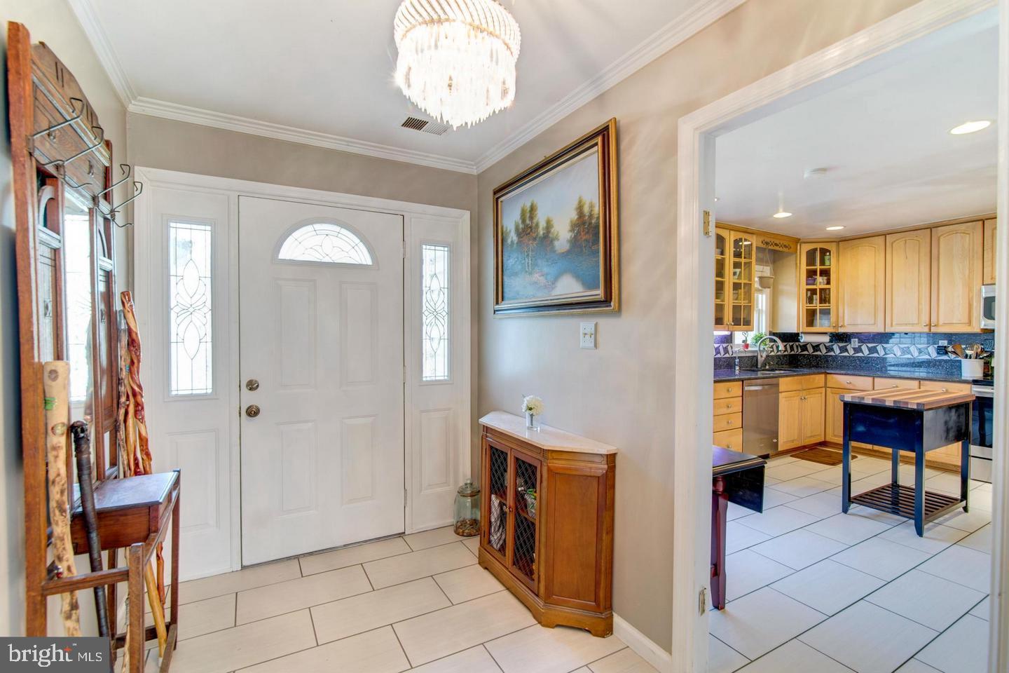 8857 GLENRIDGE COURT