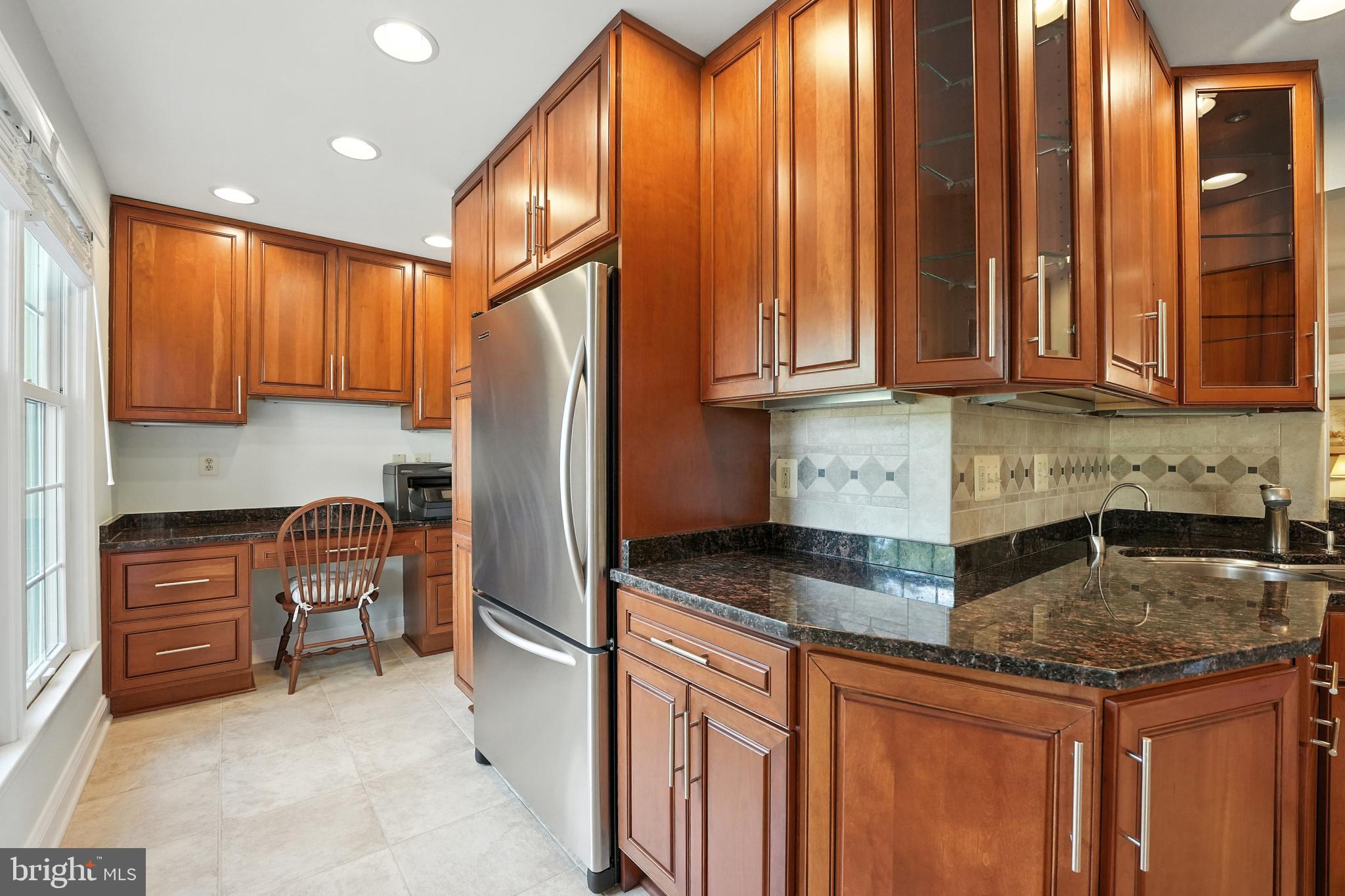 FOREST HILLS - Residential