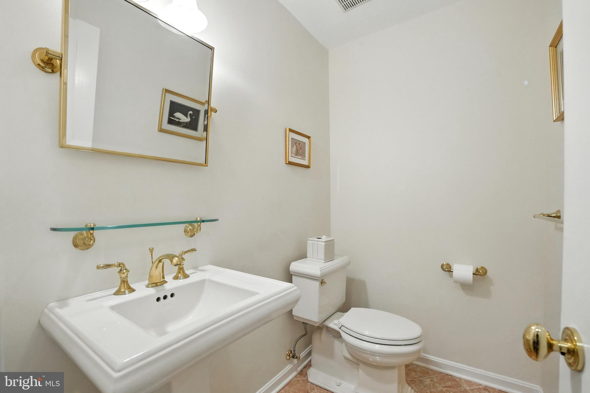 FOREST HILLS - Residential