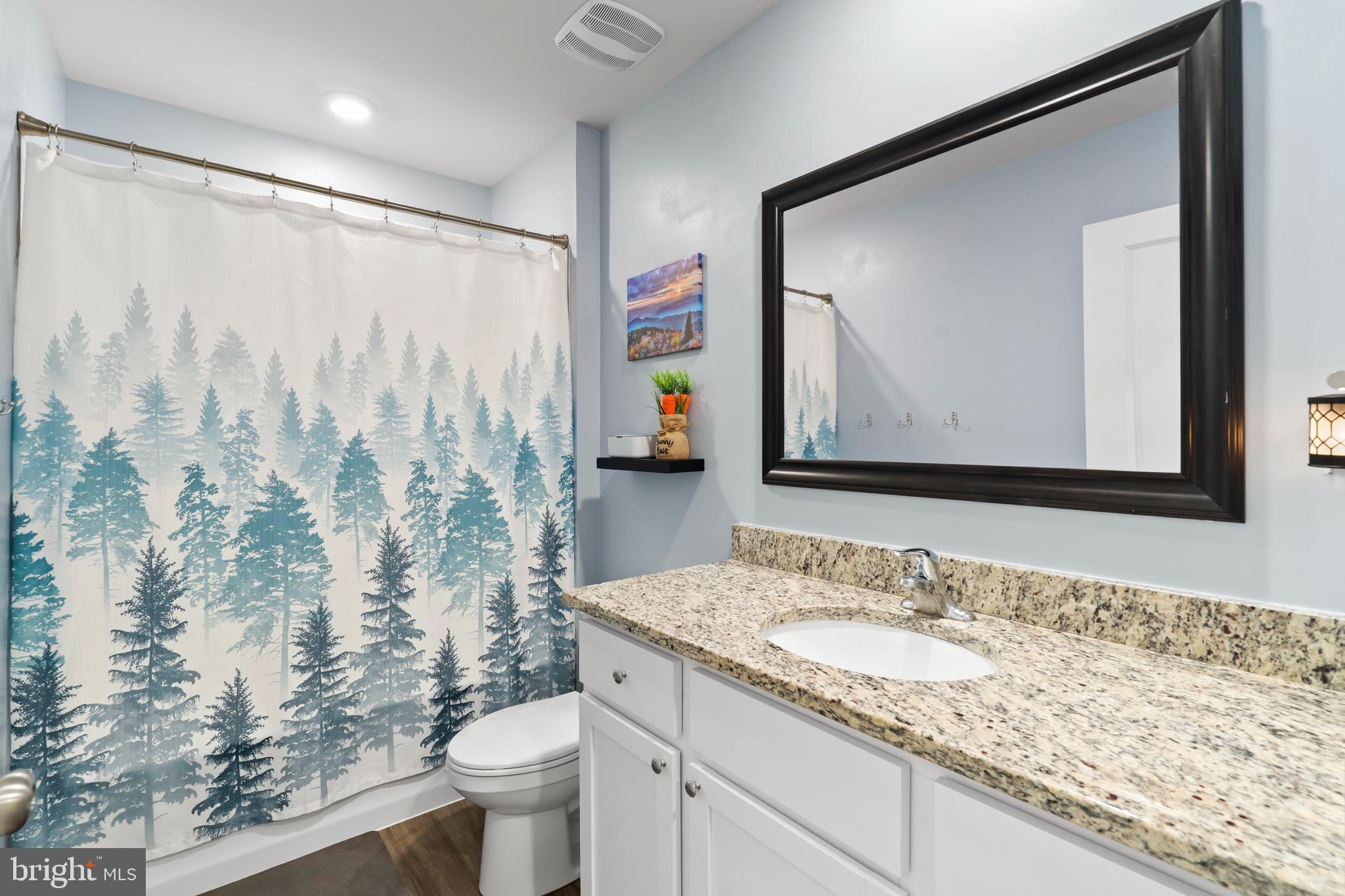 RED HILL - Residential