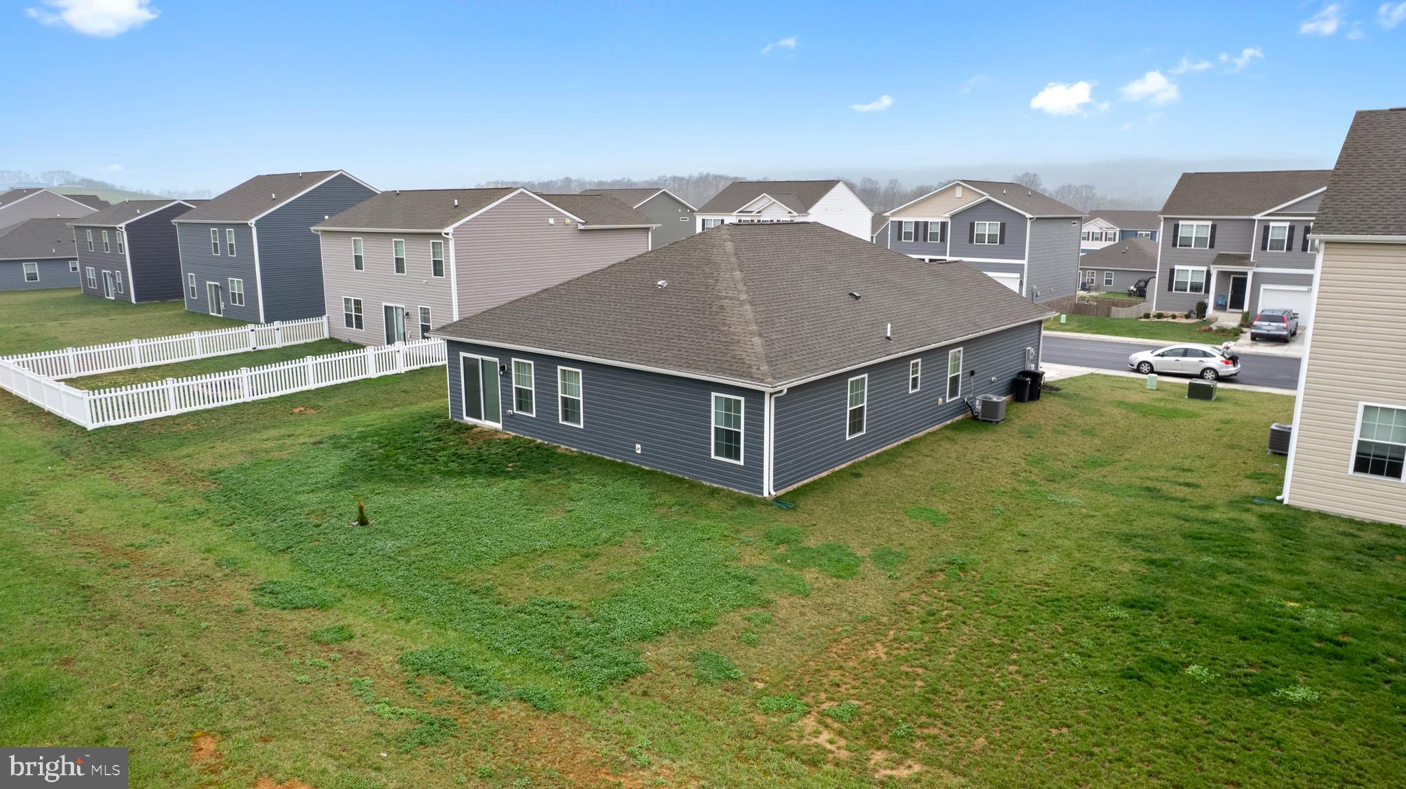 RED HILL - Residential