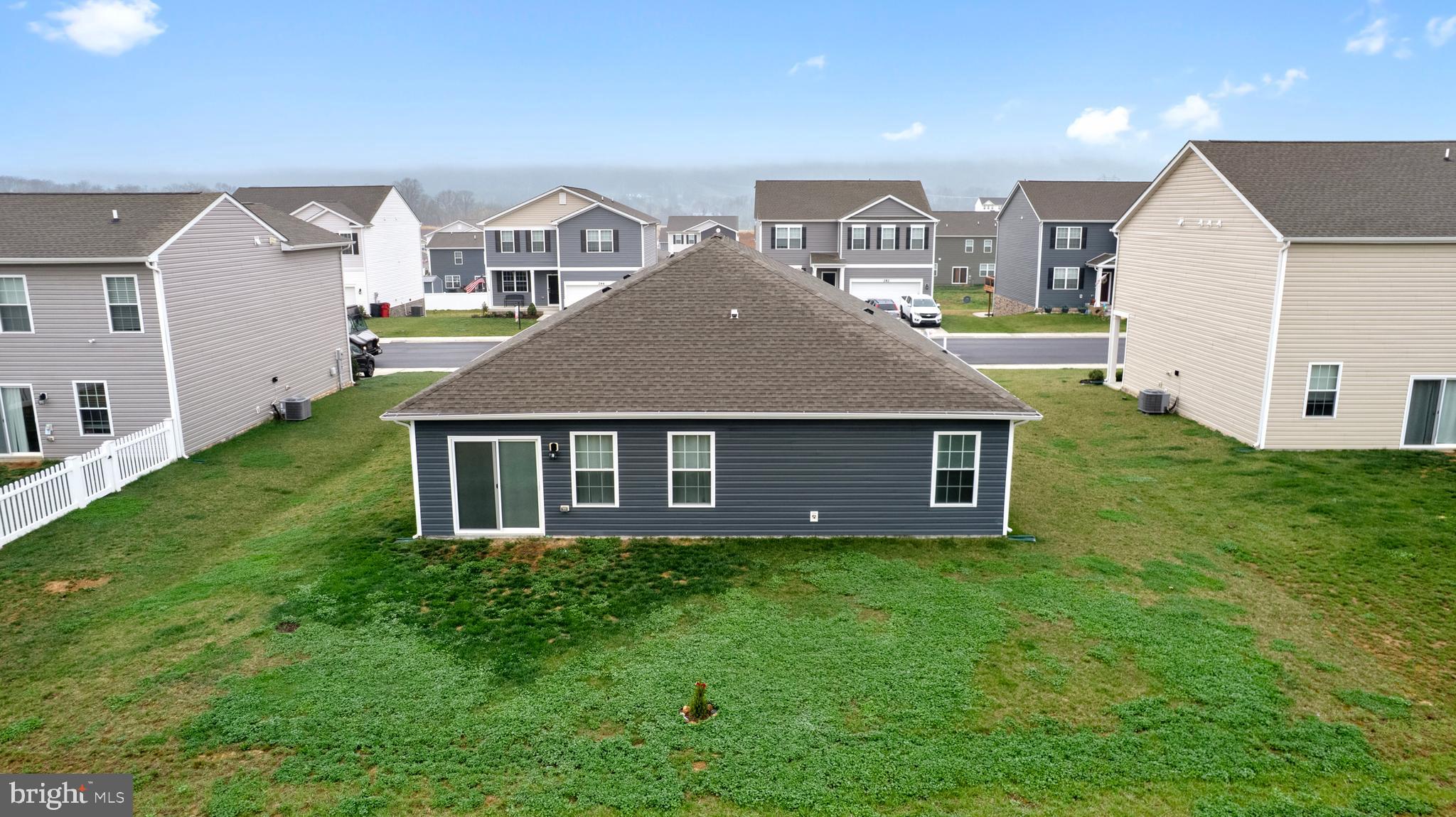 RED HILL - Residential