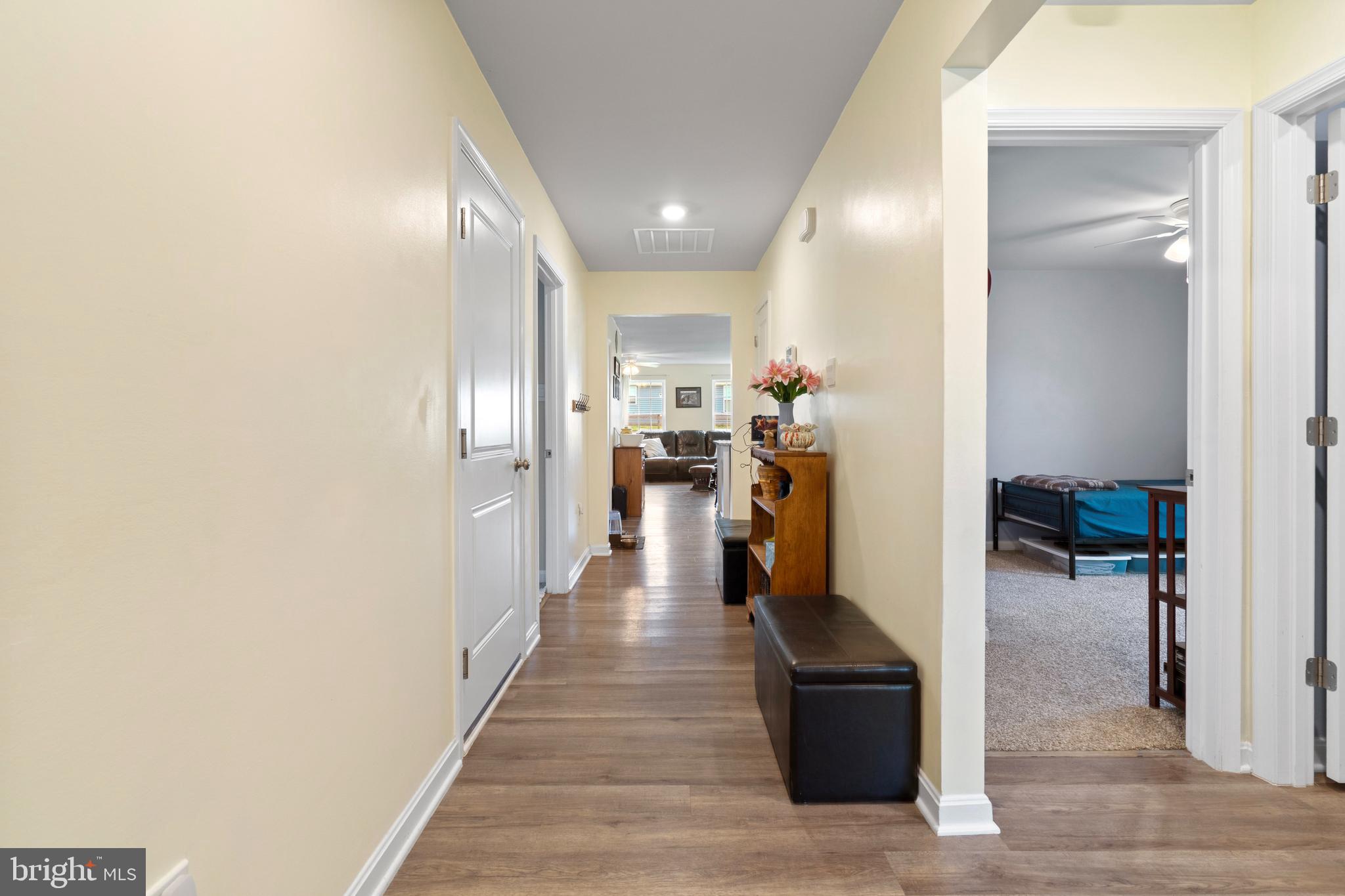 RED HILL - Residential