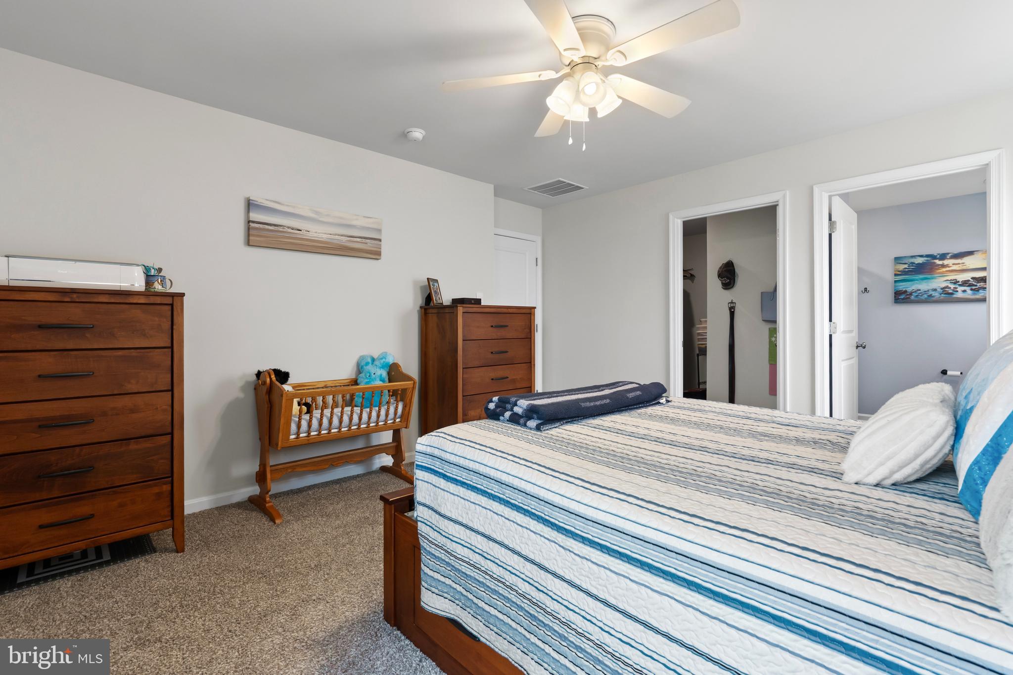 RED HILL - Residential