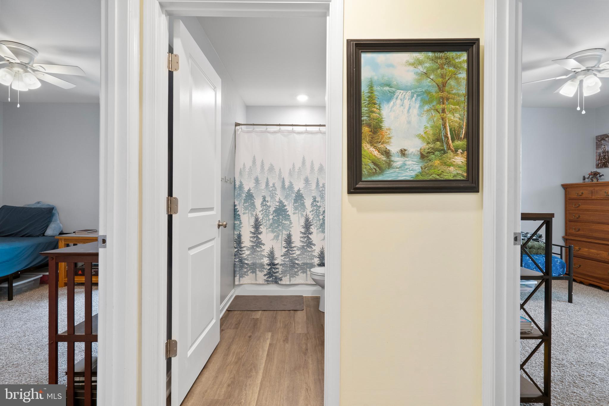 RED HILL - Residential