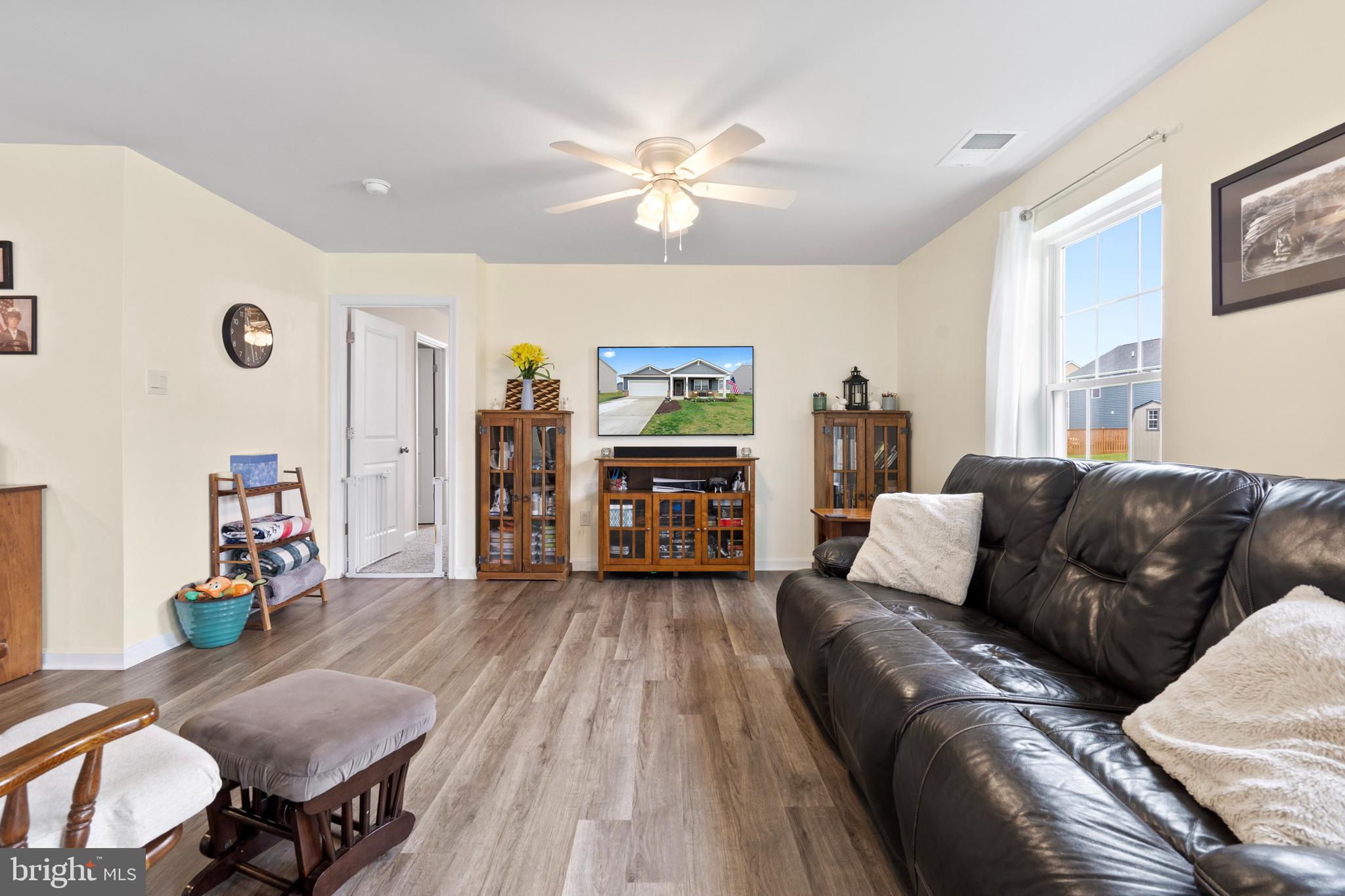 RED HILL - Residential