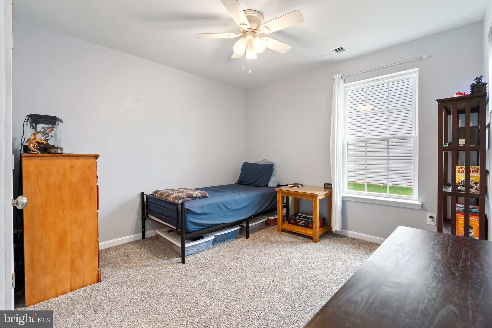 RED HILL - Residential