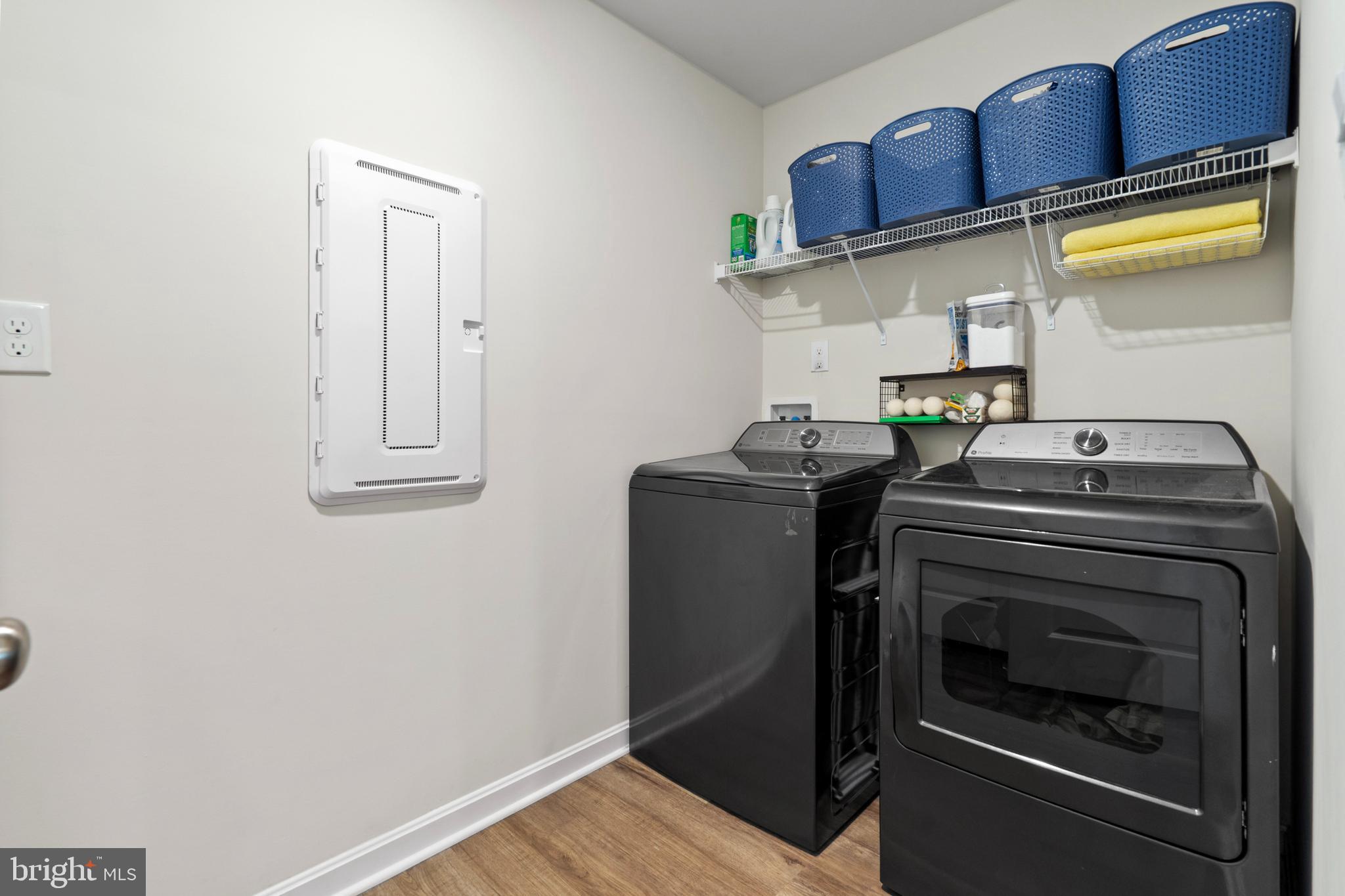 RED HILL - Residential