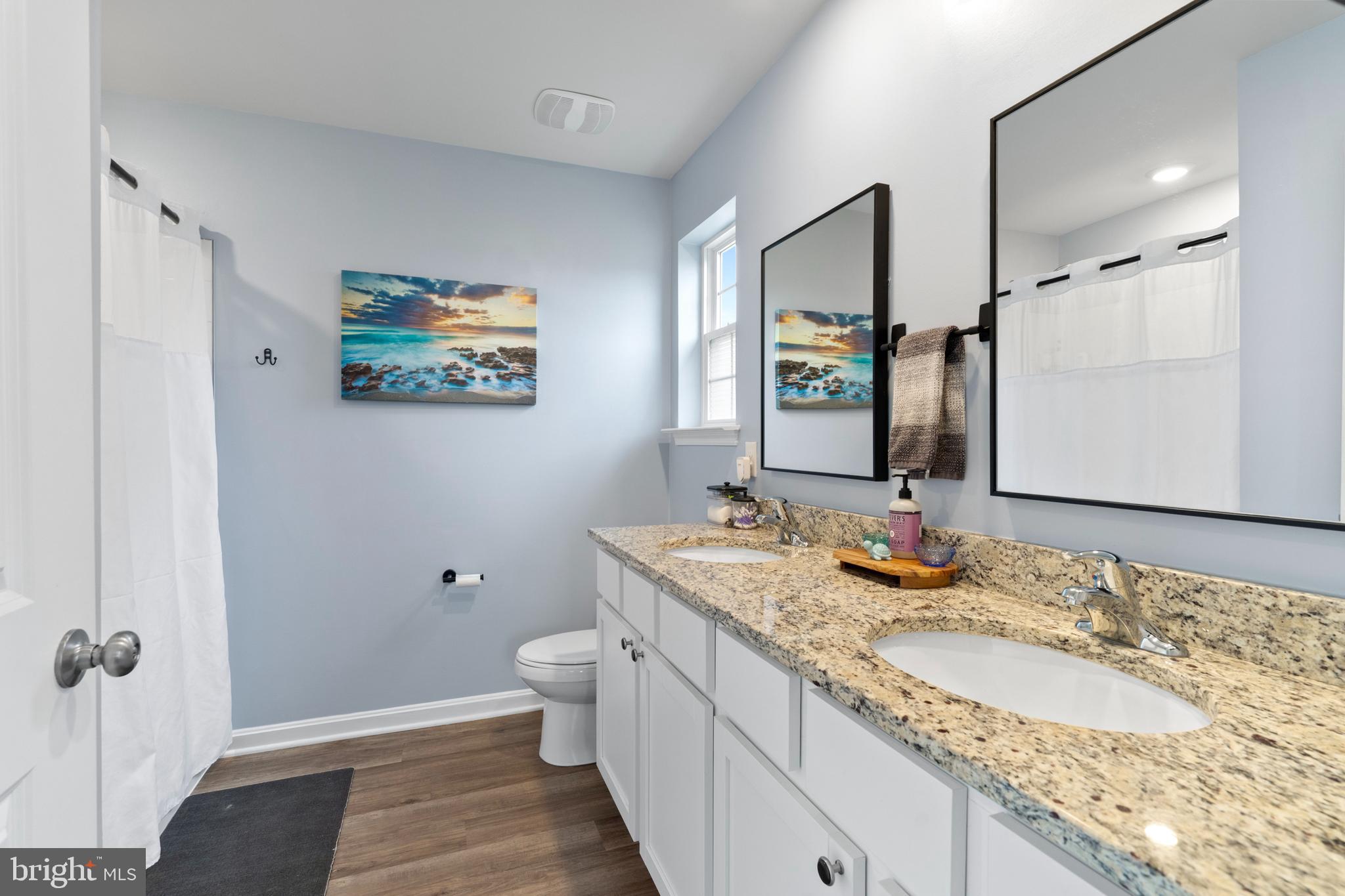 RED HILL - Residential