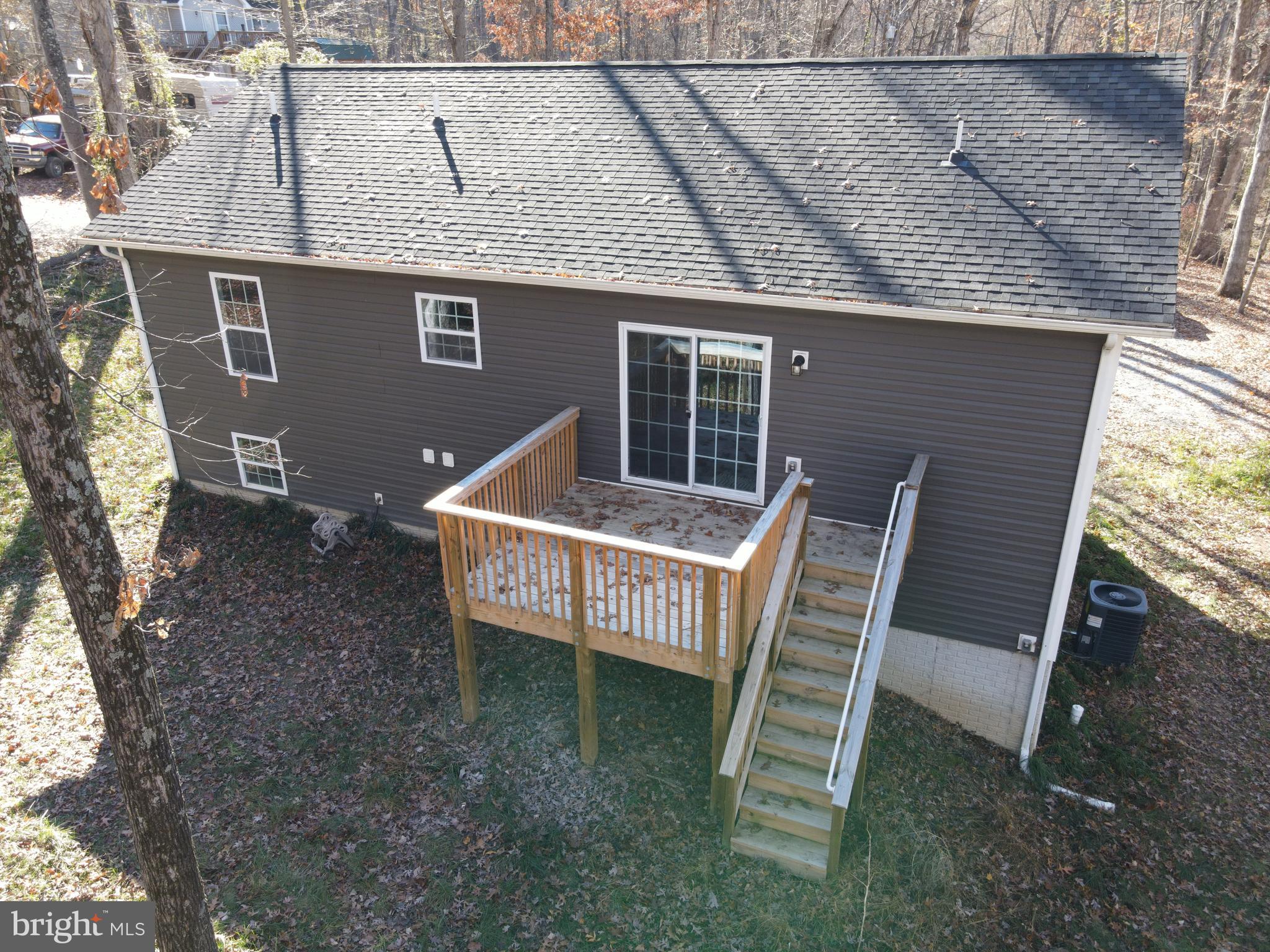 RIVER VIEW PARK - Residential