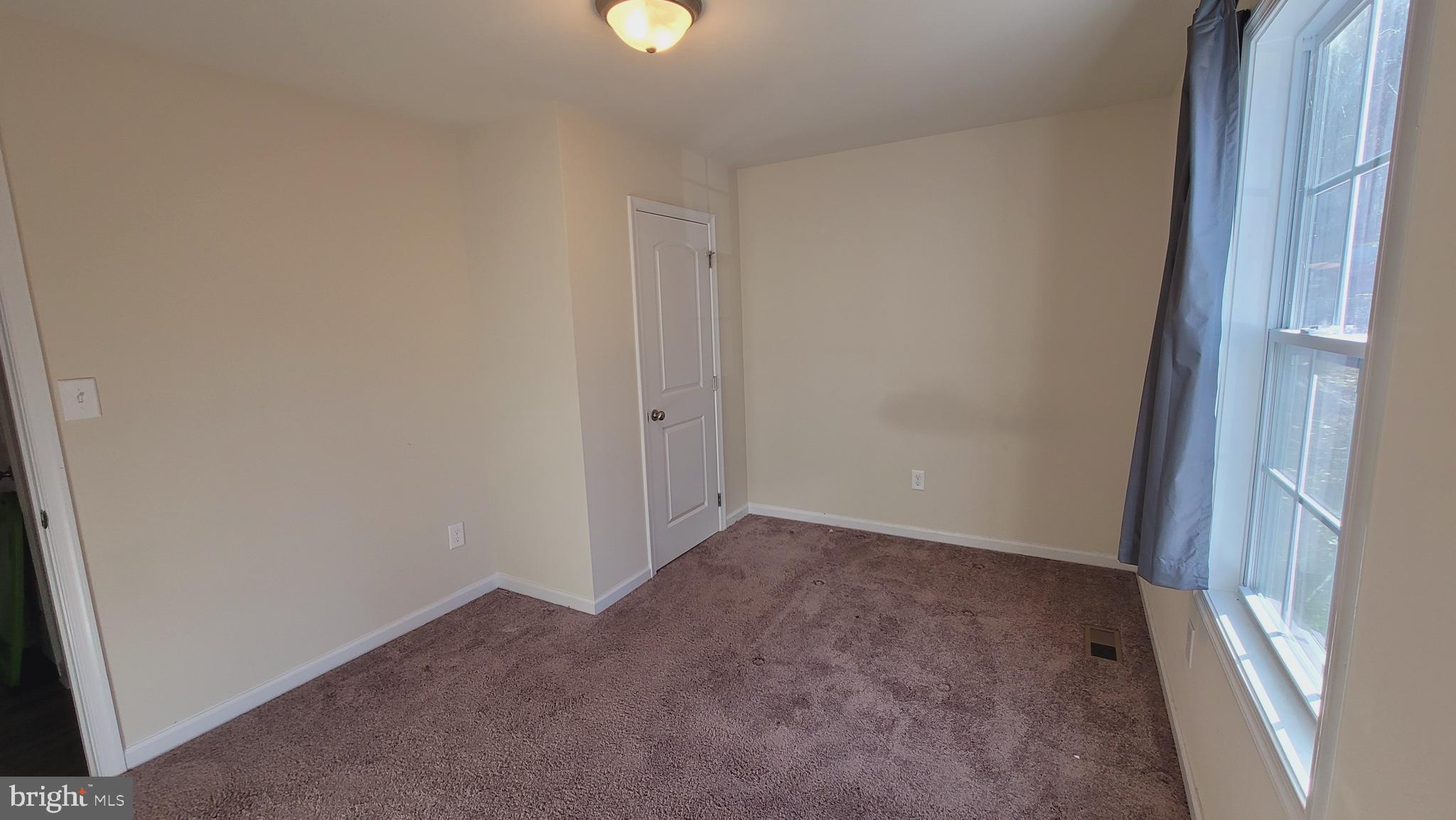 RIVER VIEW PARK - Residential