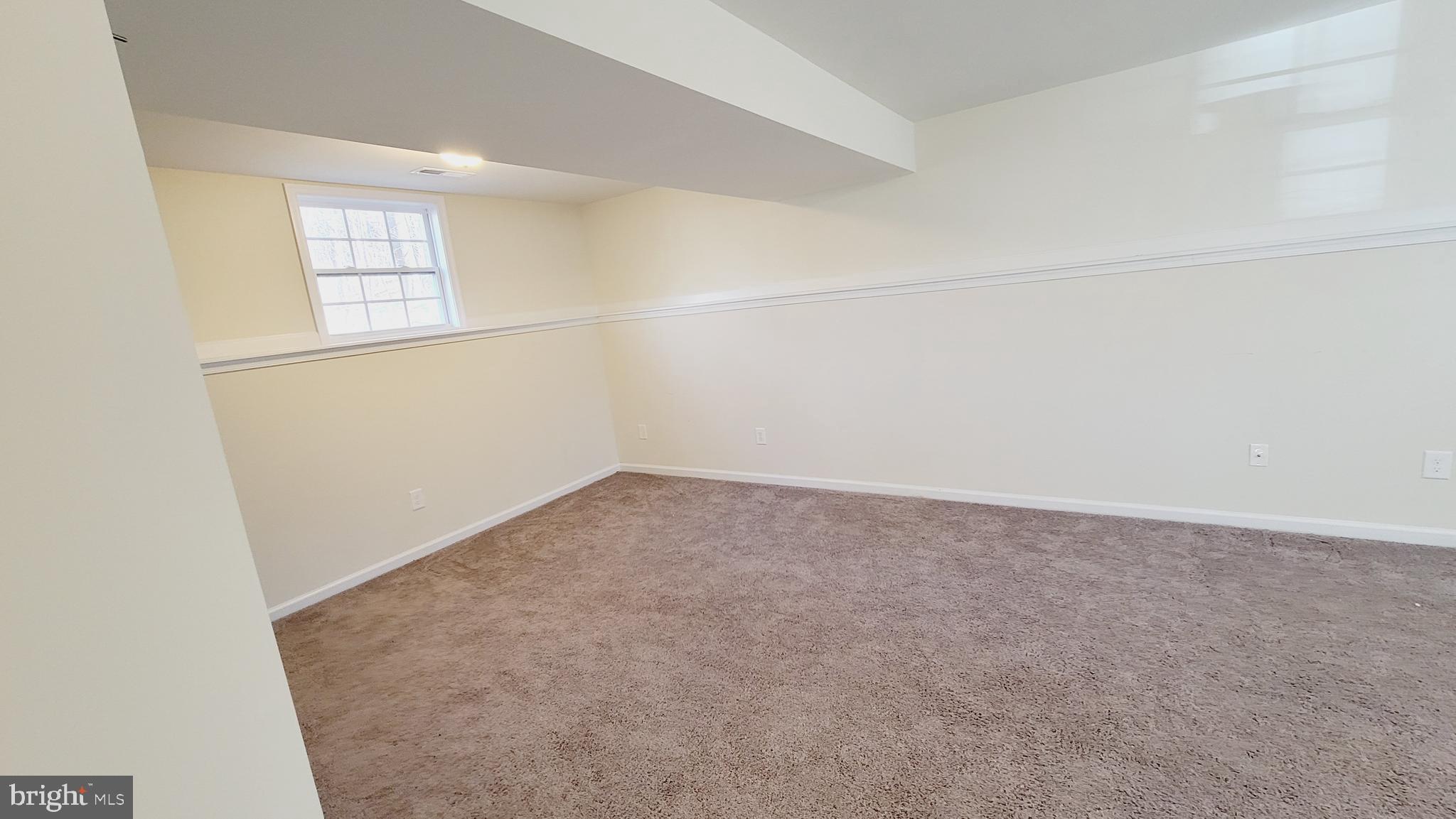 RIVER VIEW PARK - Residential