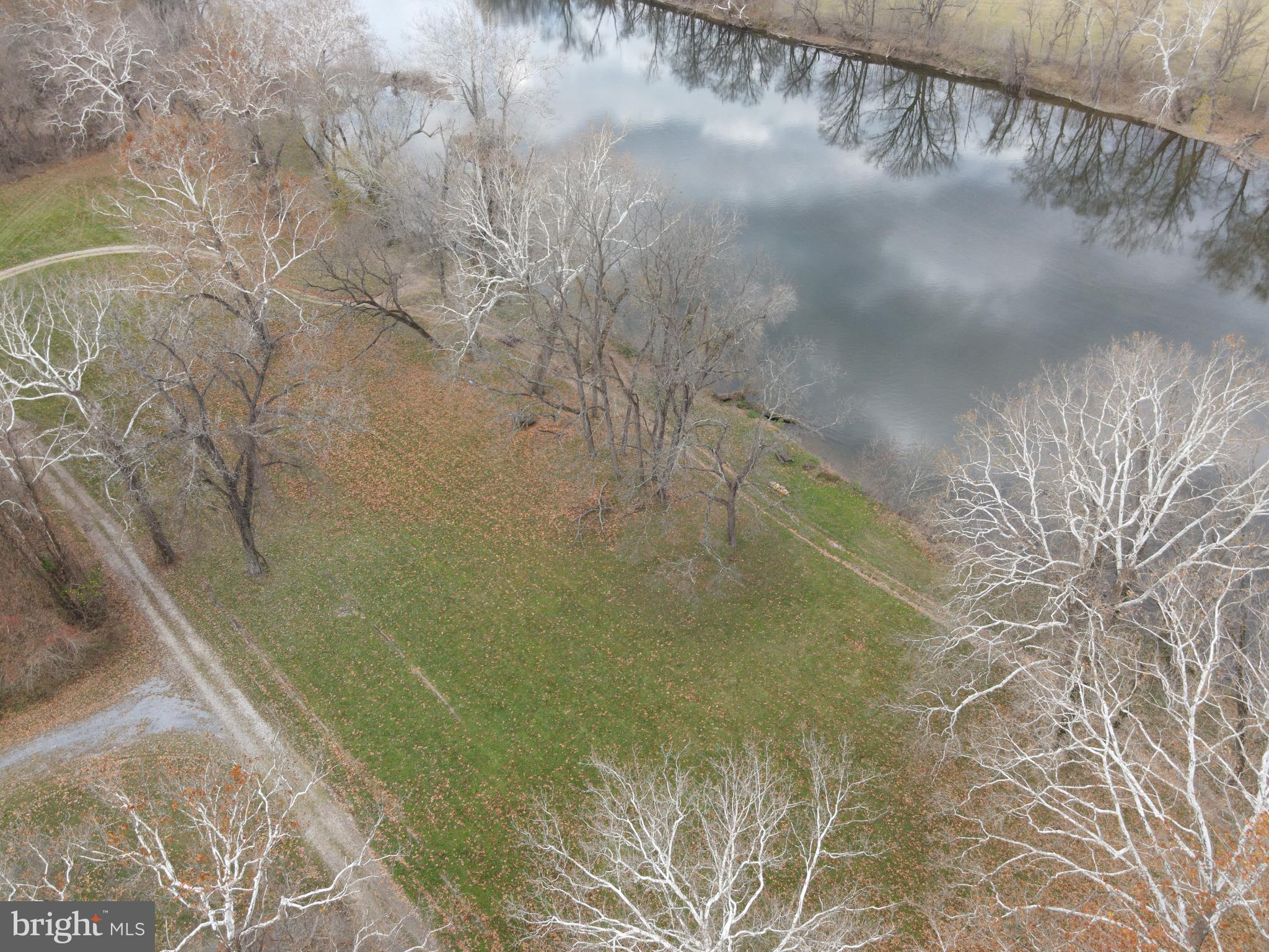 RIVER VIEW PARK - Residential